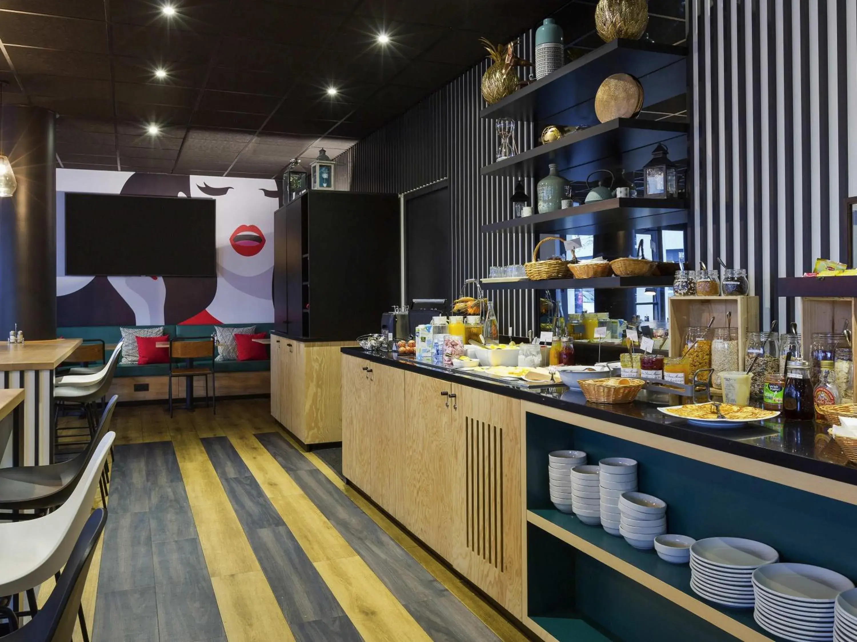 Restaurant/places to eat in ibis Styles Massy Opéra Restaurant/places to eat in ibis Styles Massy Opéra