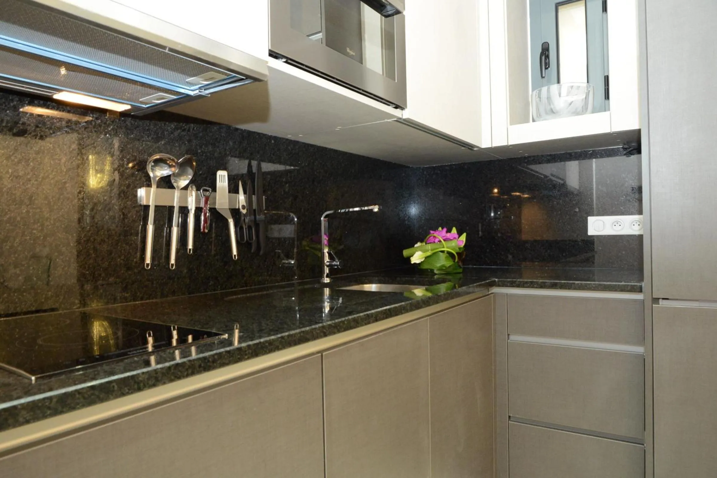 Kitchen or kitchenette in ViLLA ANNETTE