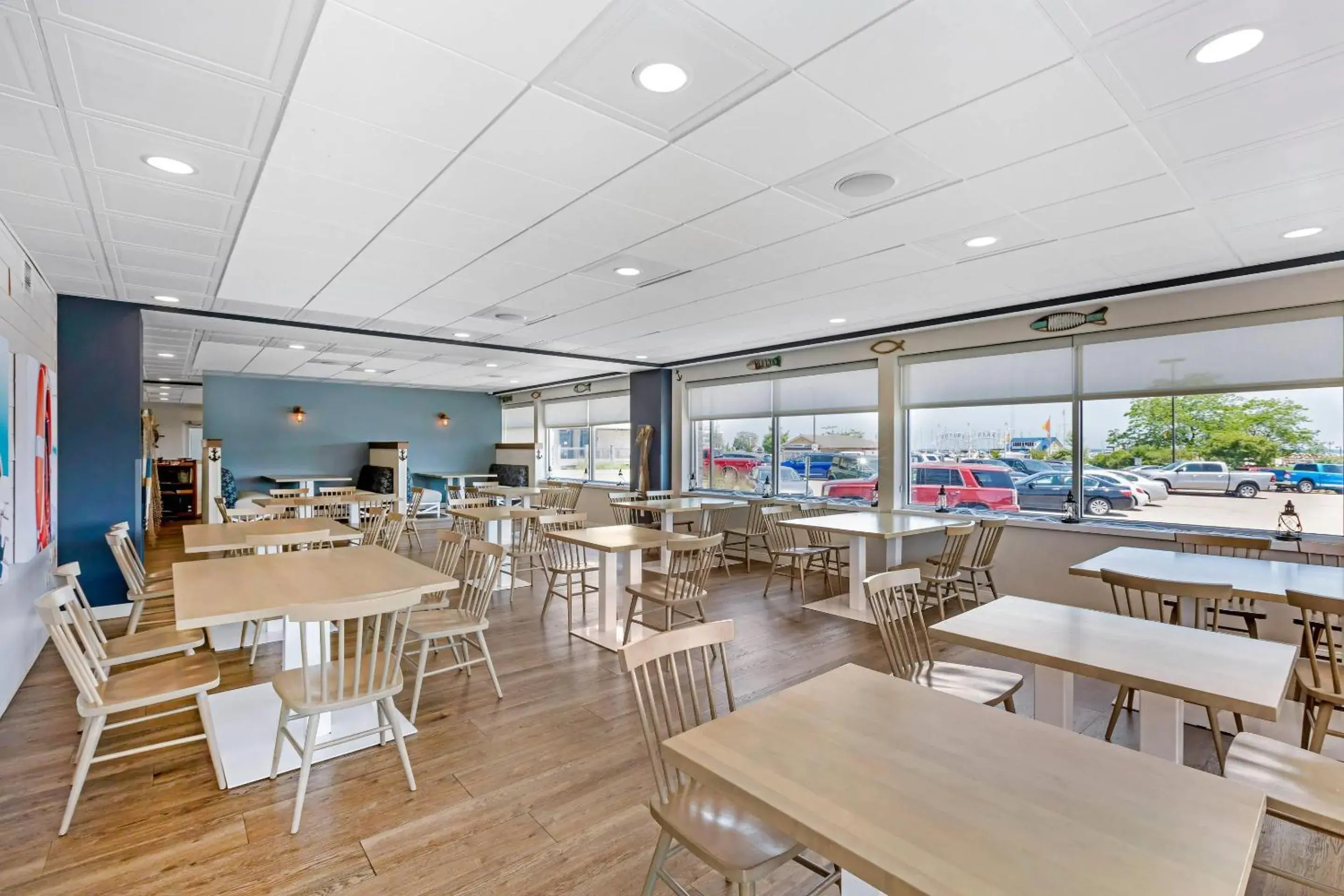 Restaurant/places to eat in The Harborview on Lake Michigan, Ascend Hotel Collection Restaurant/places to eat in The Harborview on Lake Michigan, Ascend Hotel Collection