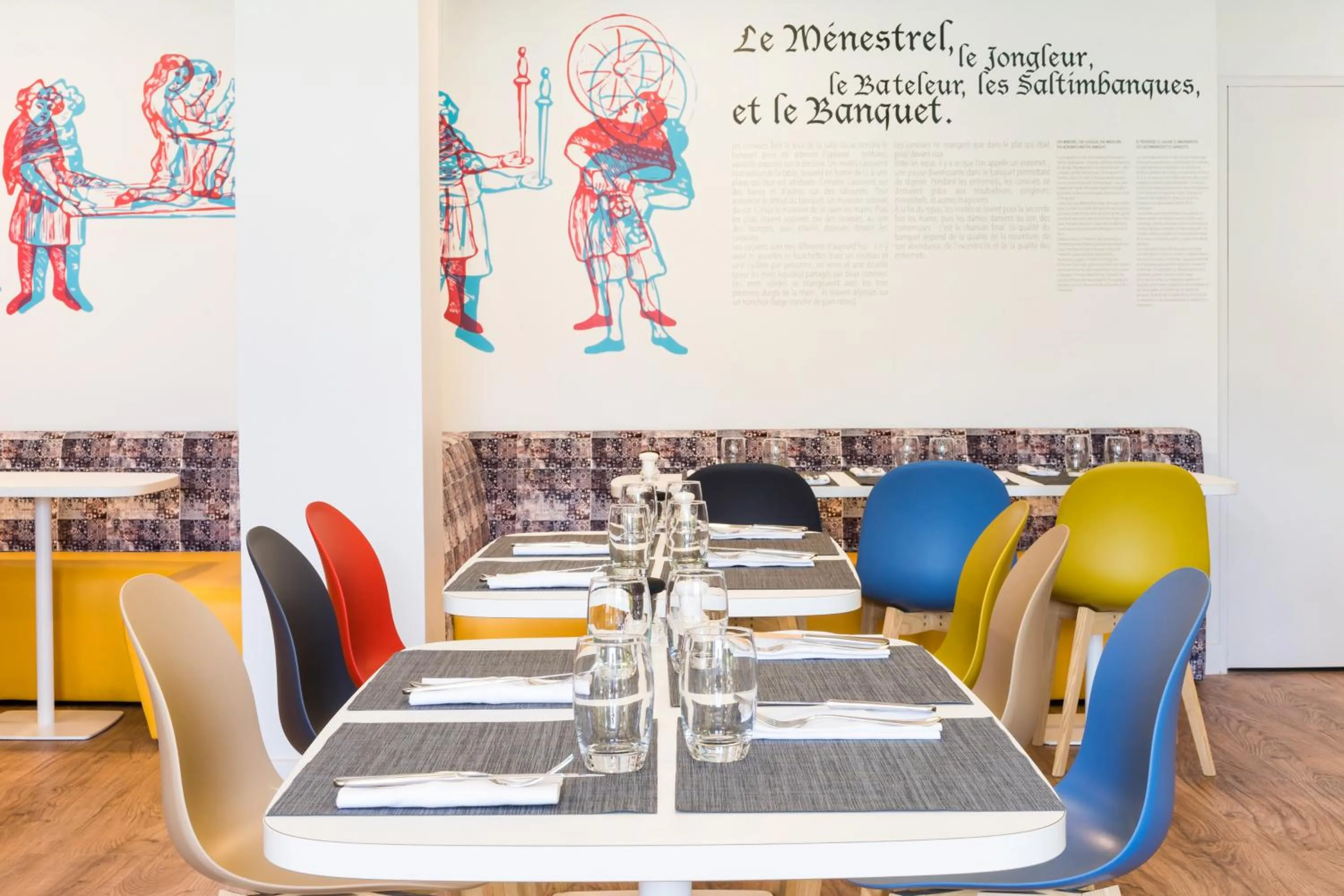 Restaurant/places to eat in ibis Styles Carcassonne La Cité