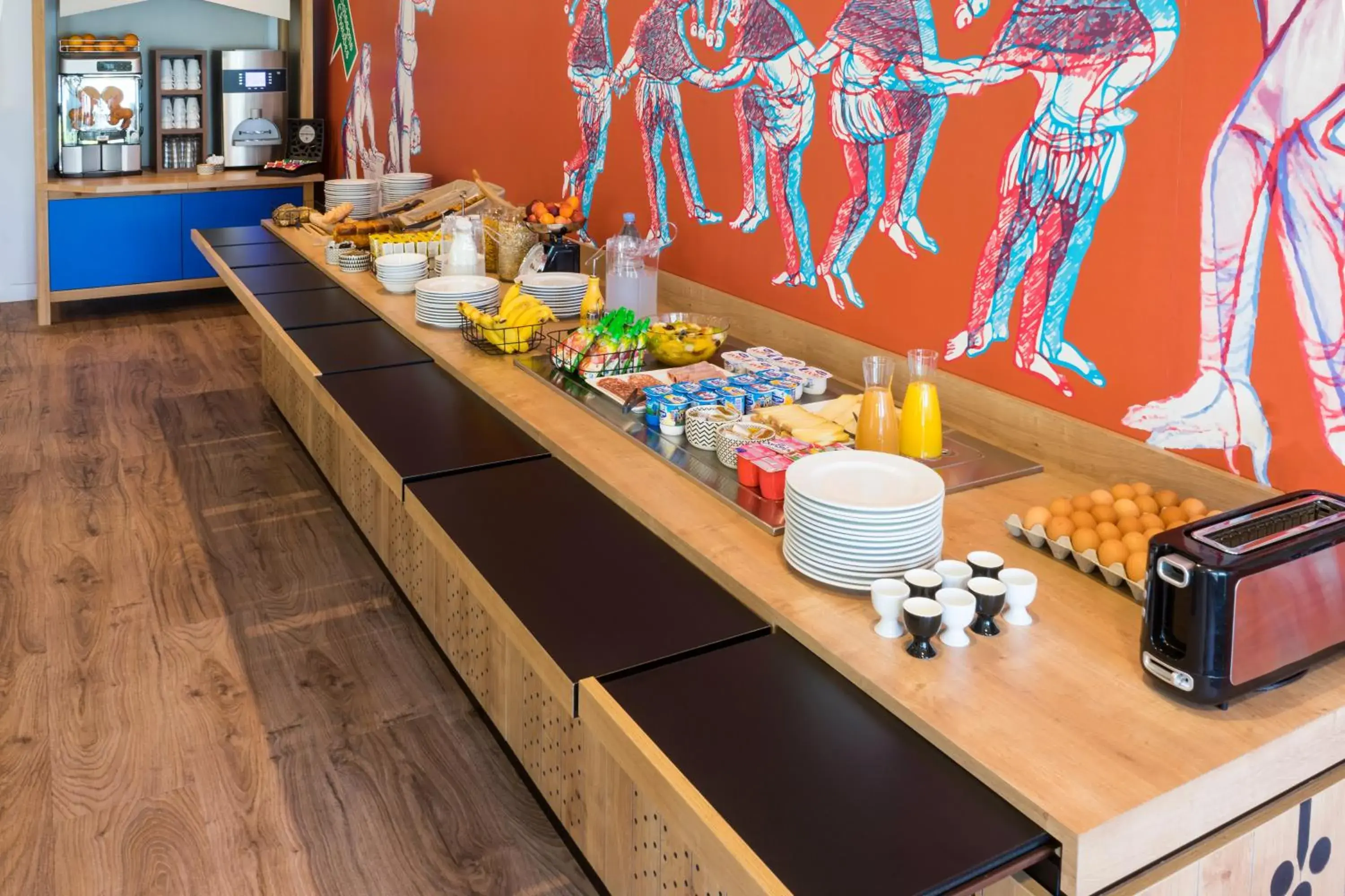 Food and drinks in ibis Styles Carcassonne La Cité Food and drinks in ibis Styles Carcassonne La Cité