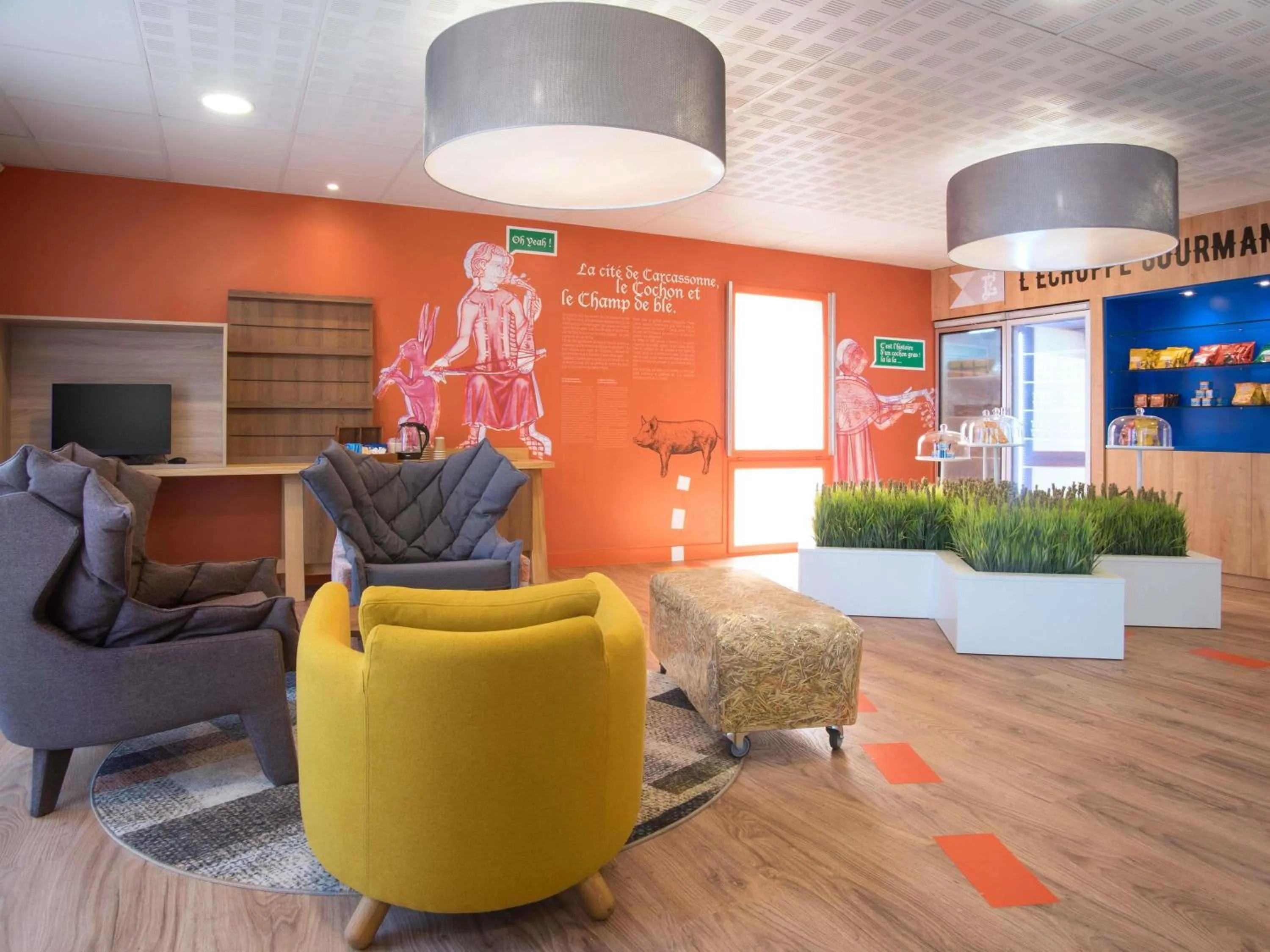 Property building in ibis Styles Carcassonne La Cité