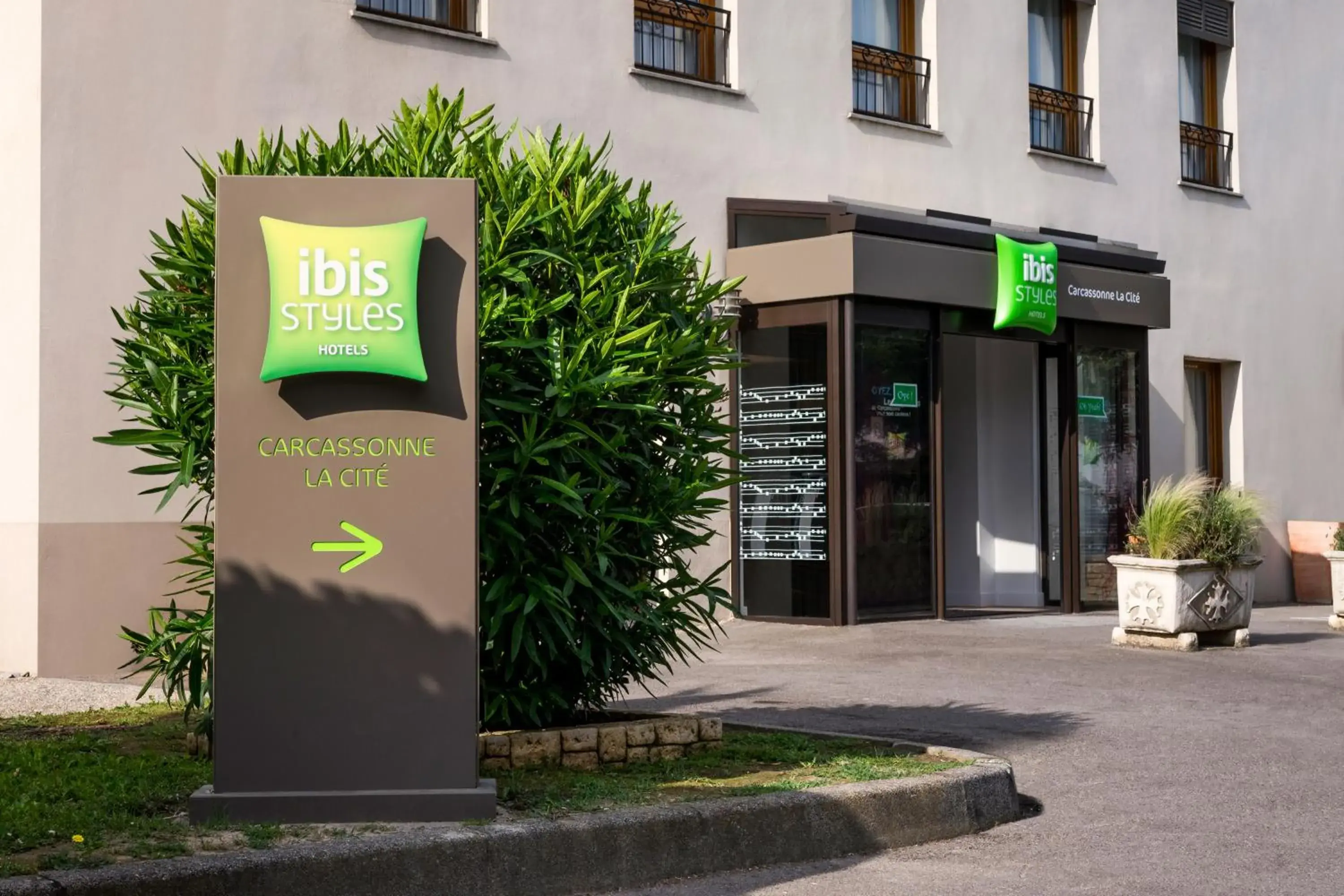 Facade/entrance in ibis Styles Carcassonne La Cité Facade/entrance in ibis Styles Carcassonne La Cité