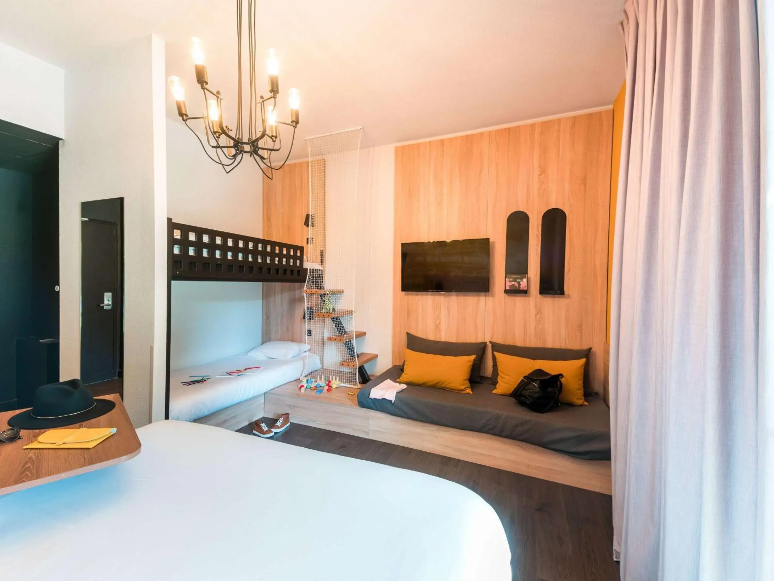 Bedroom, Bed in ibis Styles Carcassonne La Cité Bedroom, Bed in ibis Styles Carcassonne La Cité