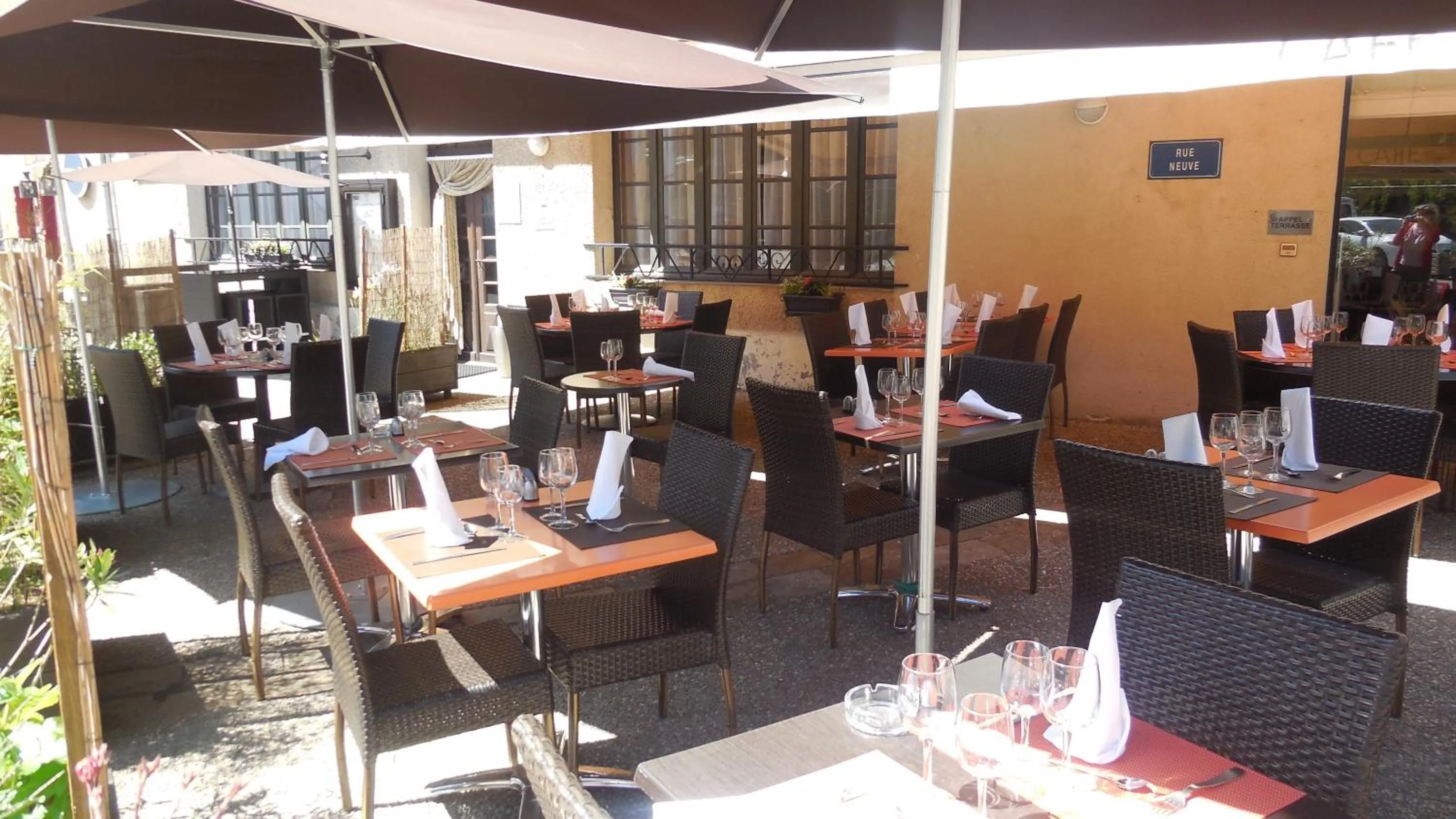 Balcony/Terrace in Logis Hotel Restaurant des Voyageurs