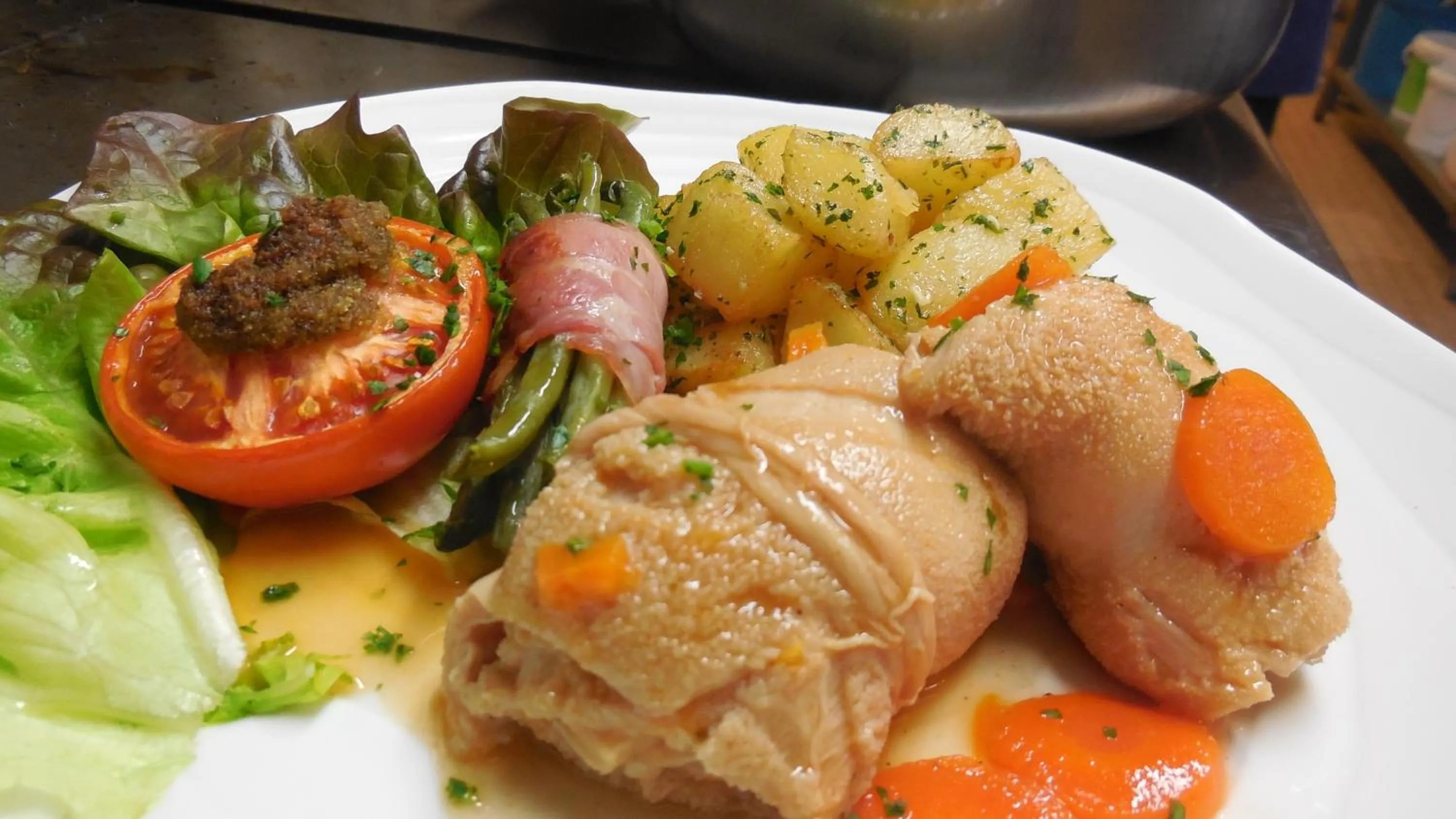 Restaurant/places to eat in Logis Hotel Restaurant des Voyageurs