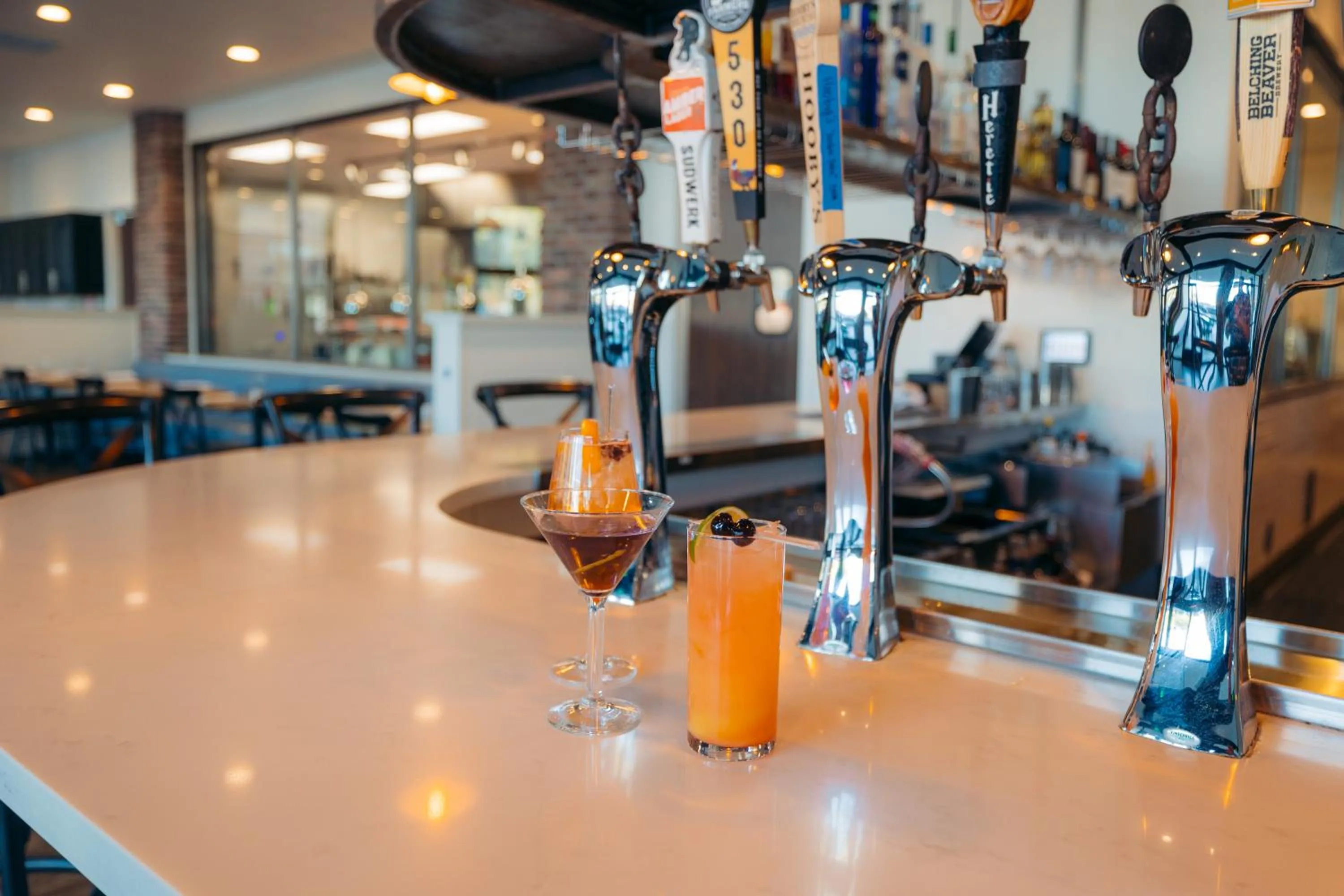 Restaurant/places to eat in Hotel Winters