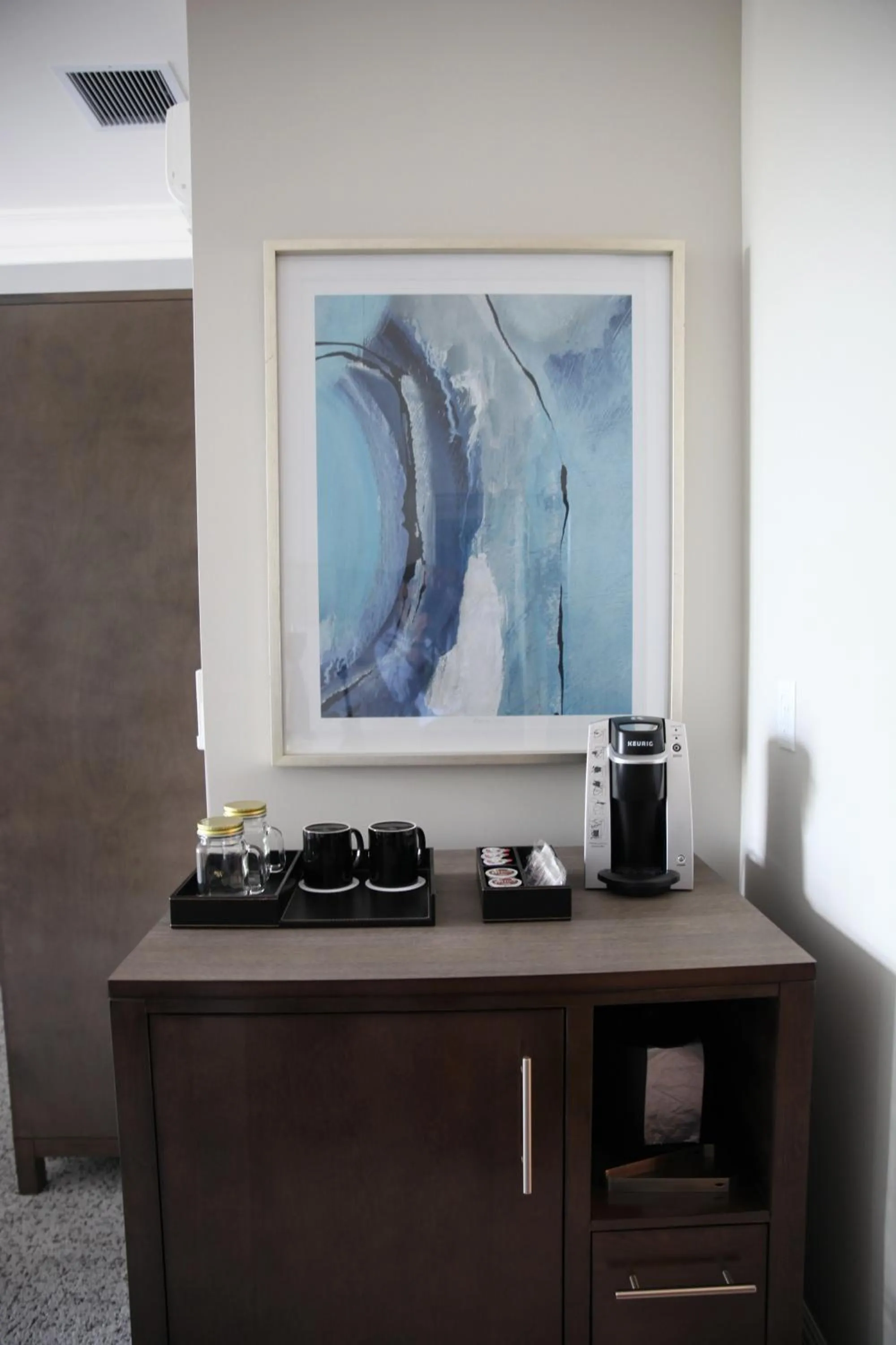 Coffee/tea facilities in Hotel Winters