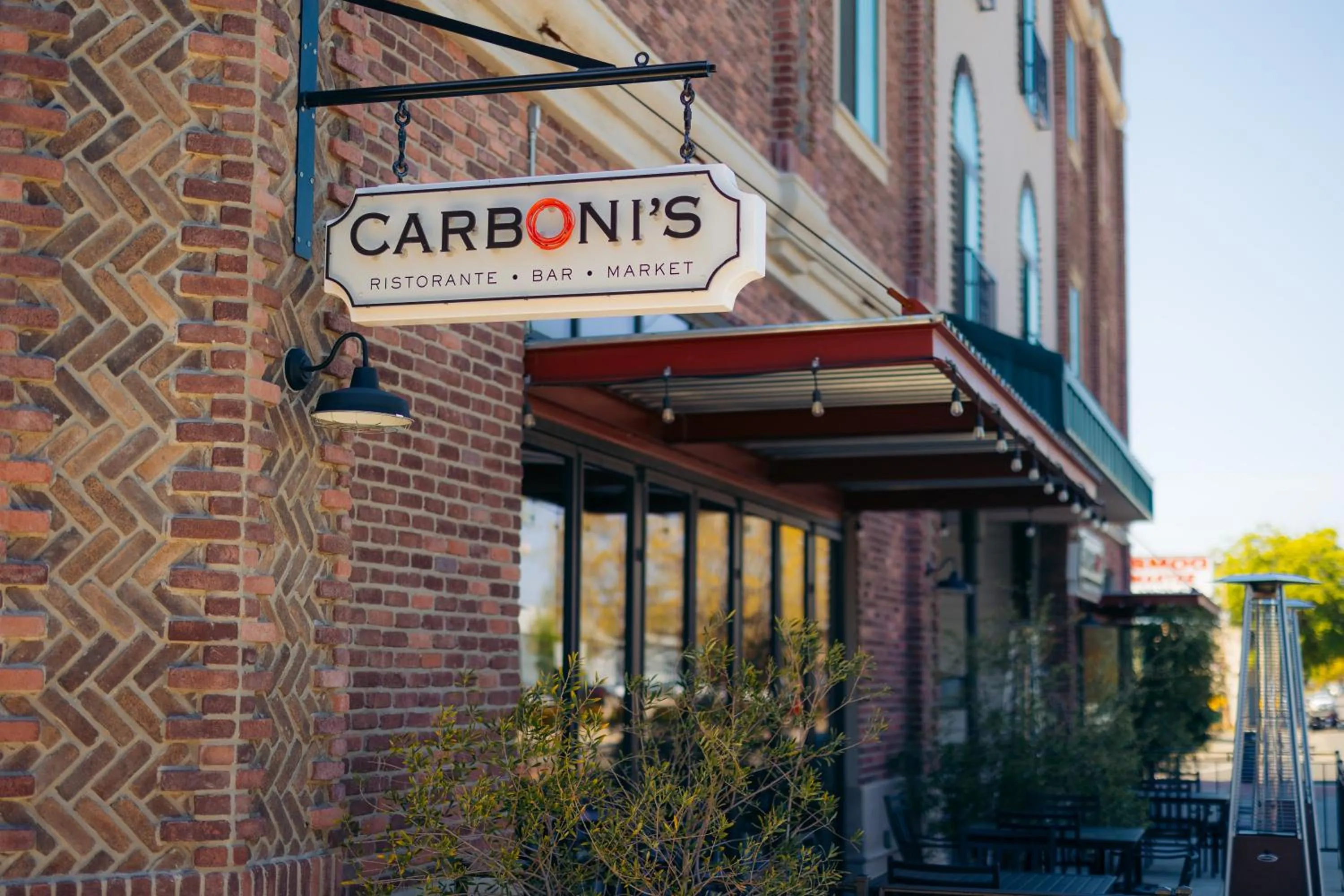 Restaurant/places to eat in Hotel Winters