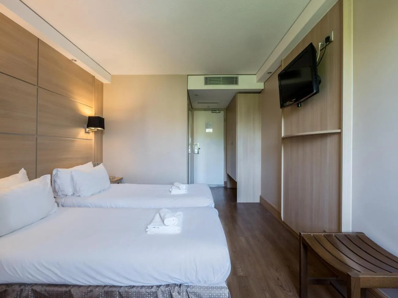 Bed in Hotel Novel Restaurant La Mamma