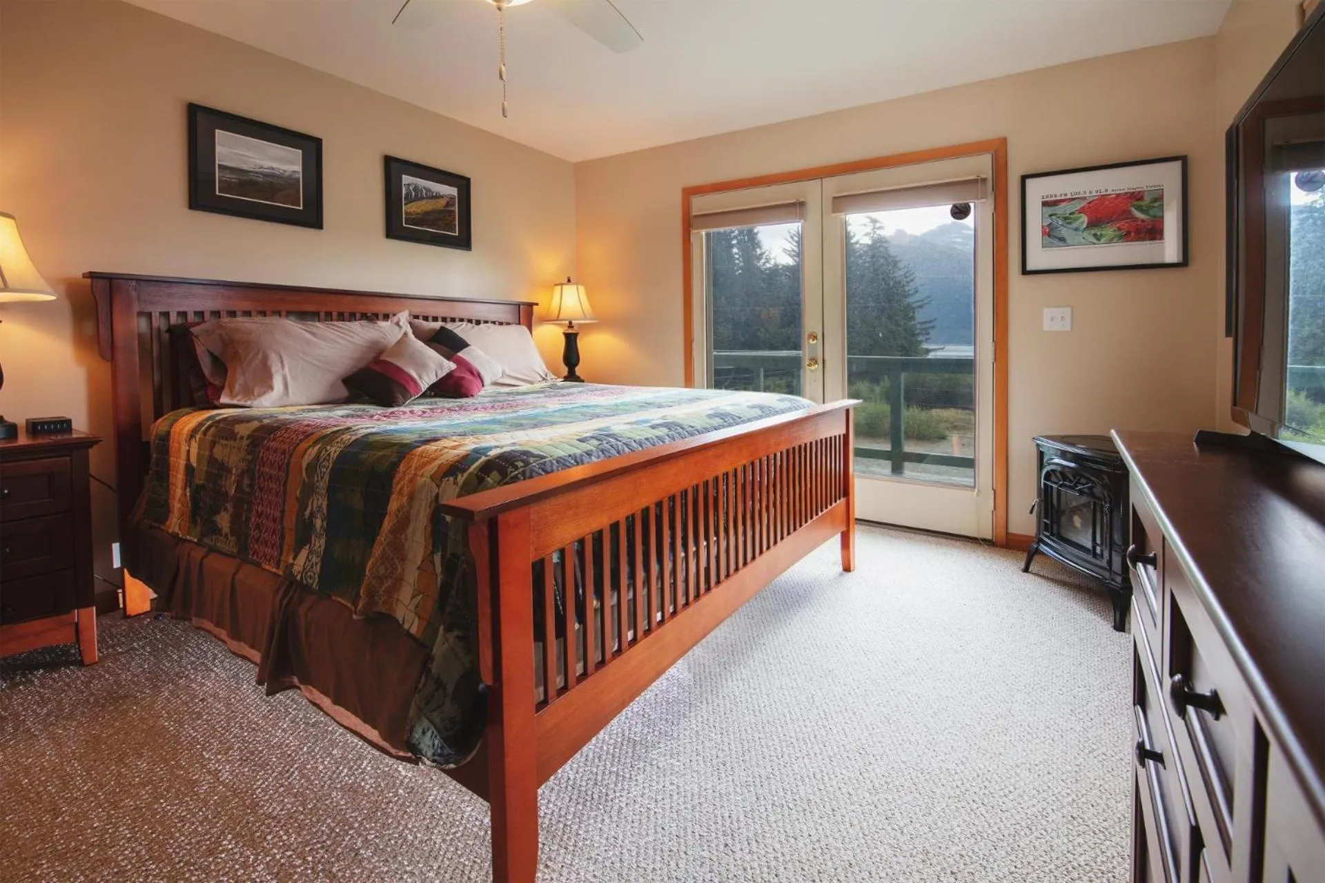 Bed in Dolphin House