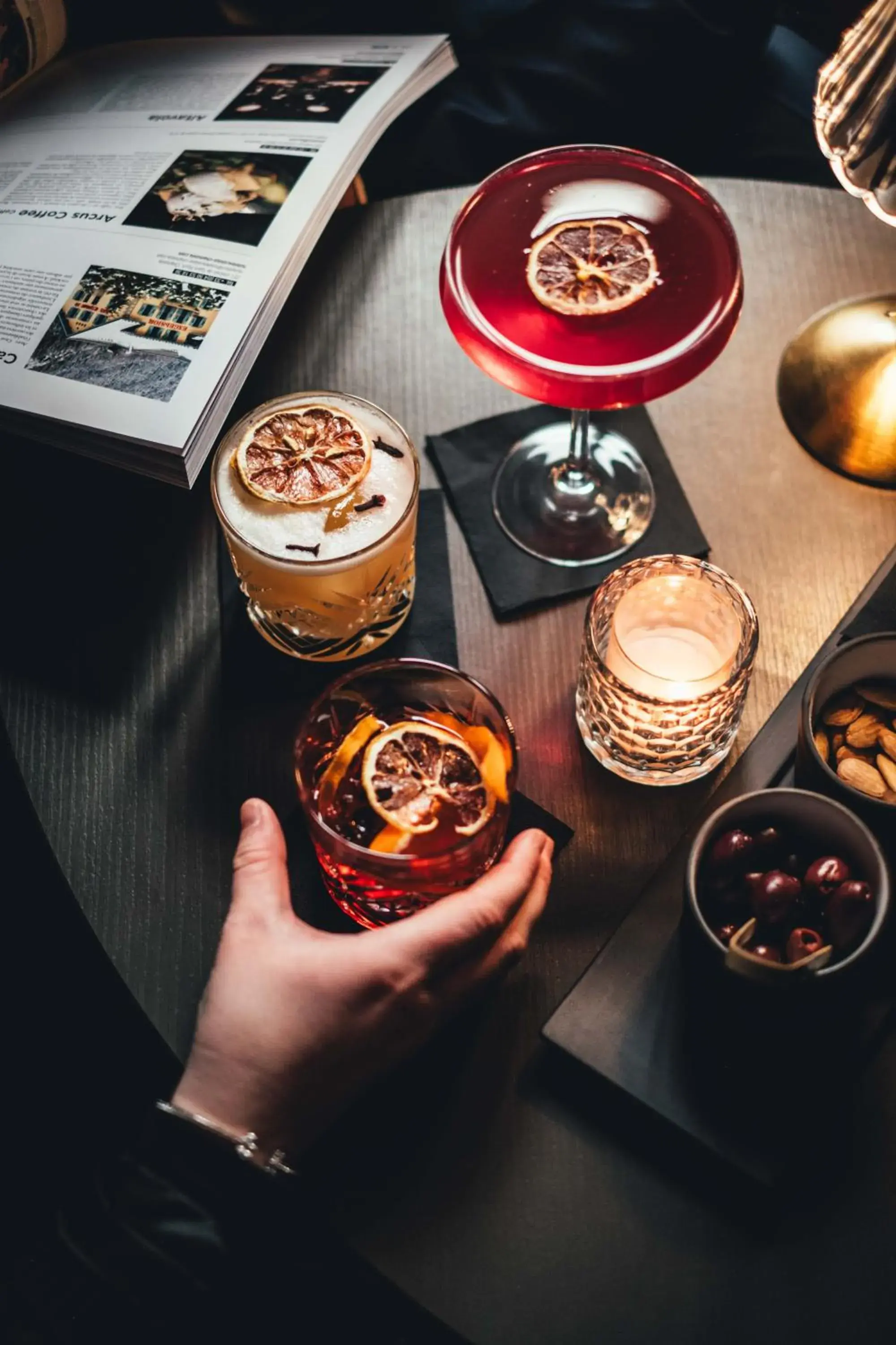 Lounge or bar in Excelsior Chamonix Hôtel & Spa Lounge or bar in Excelsior Chamonix Hôtel & Spa