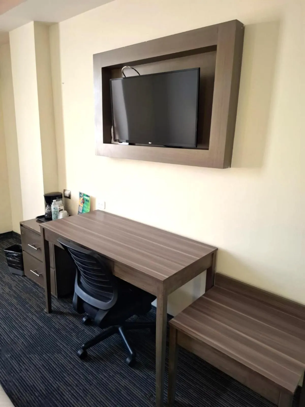 TV and multimedia in Hotel ALO! Express