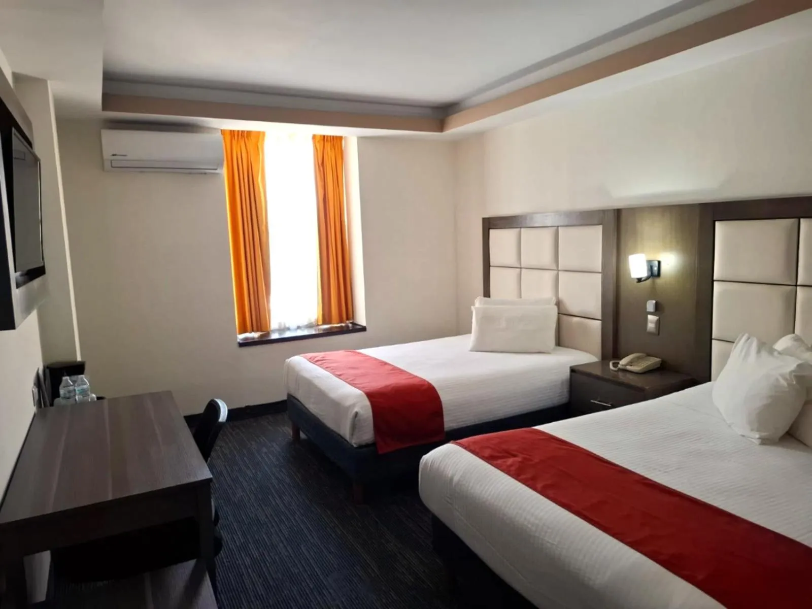 TV and multimedia, Bed in Hotel ALO! Express