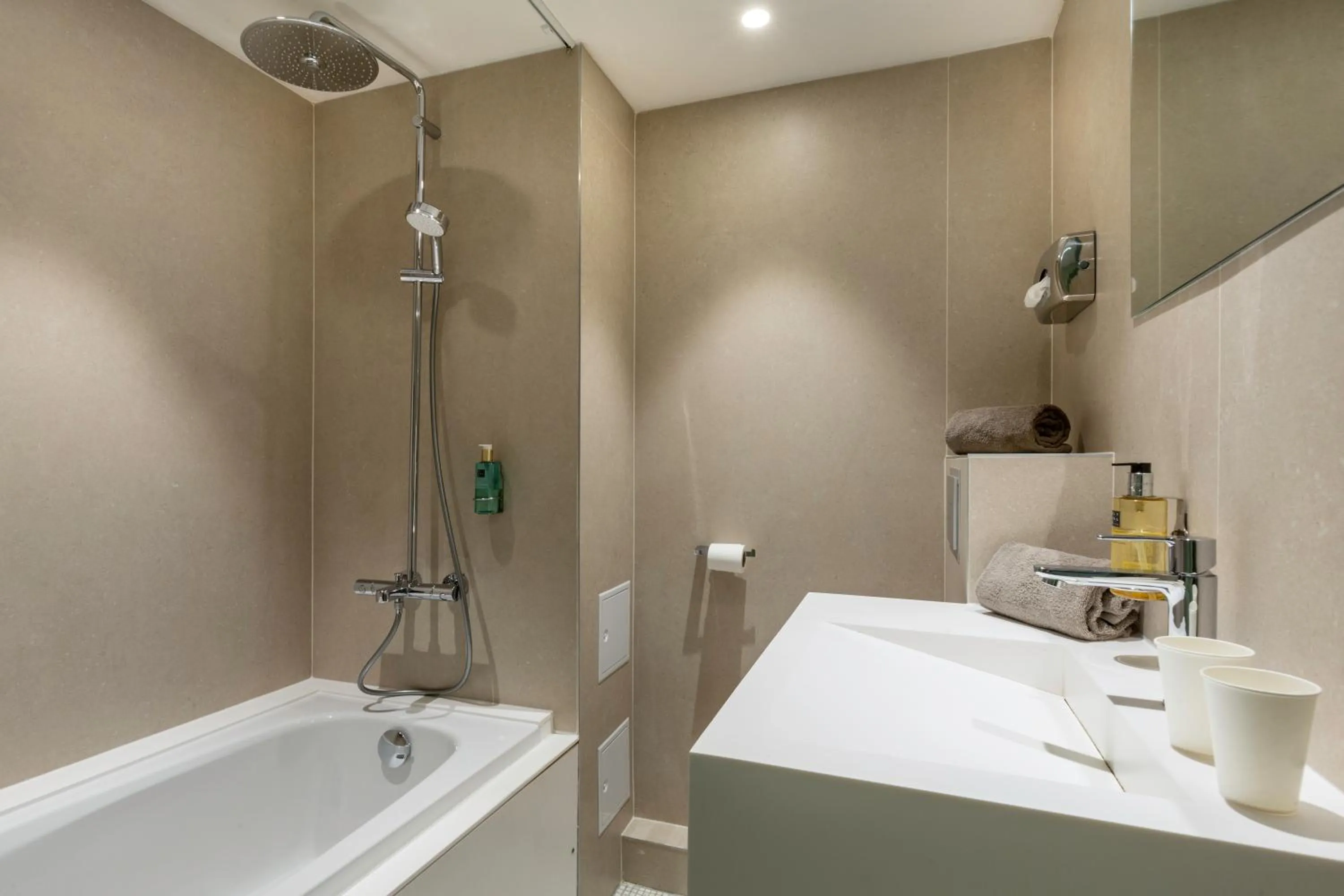 Bathroom in La Valiz