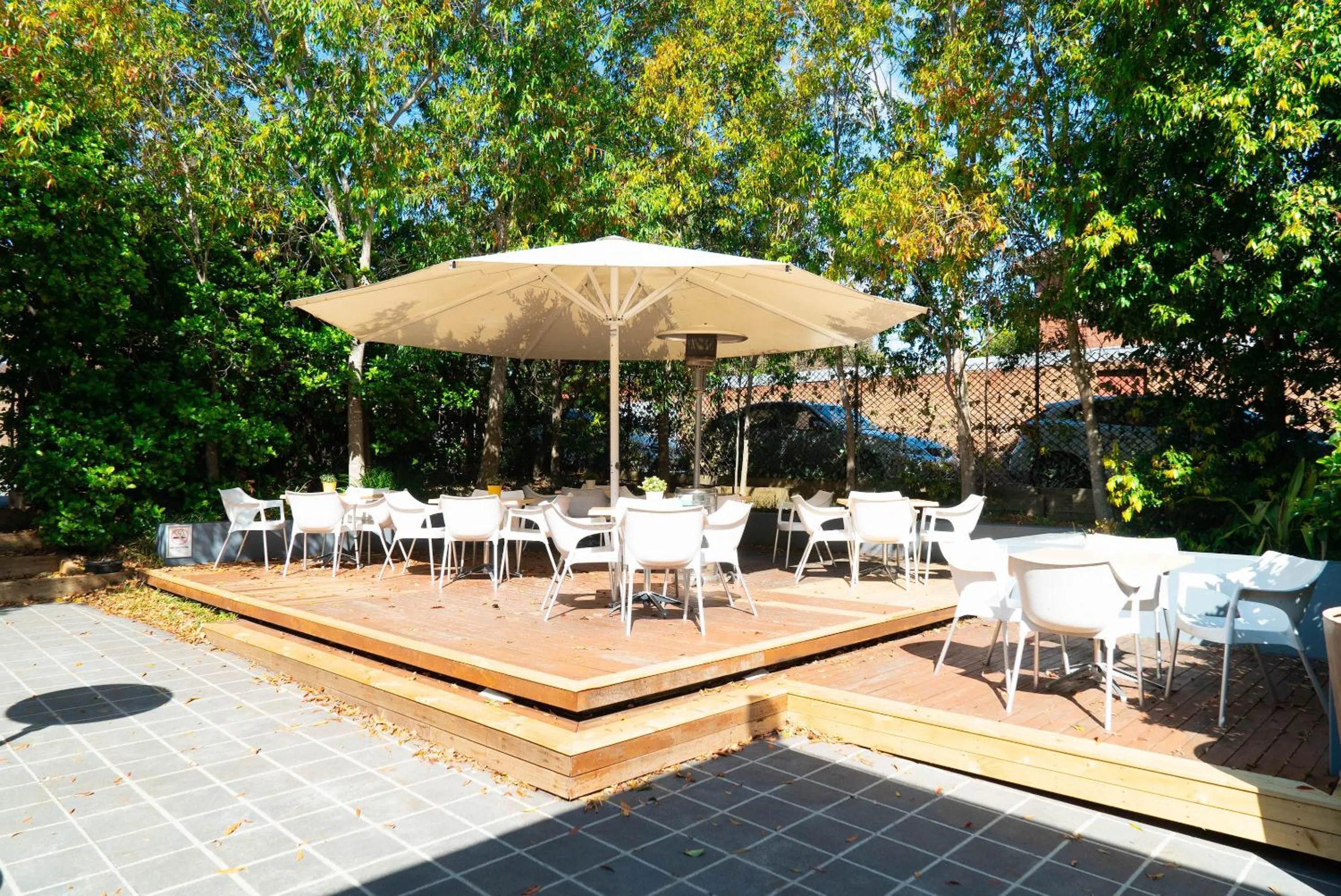 Property building in Horse and Jockey Hotel Homebush