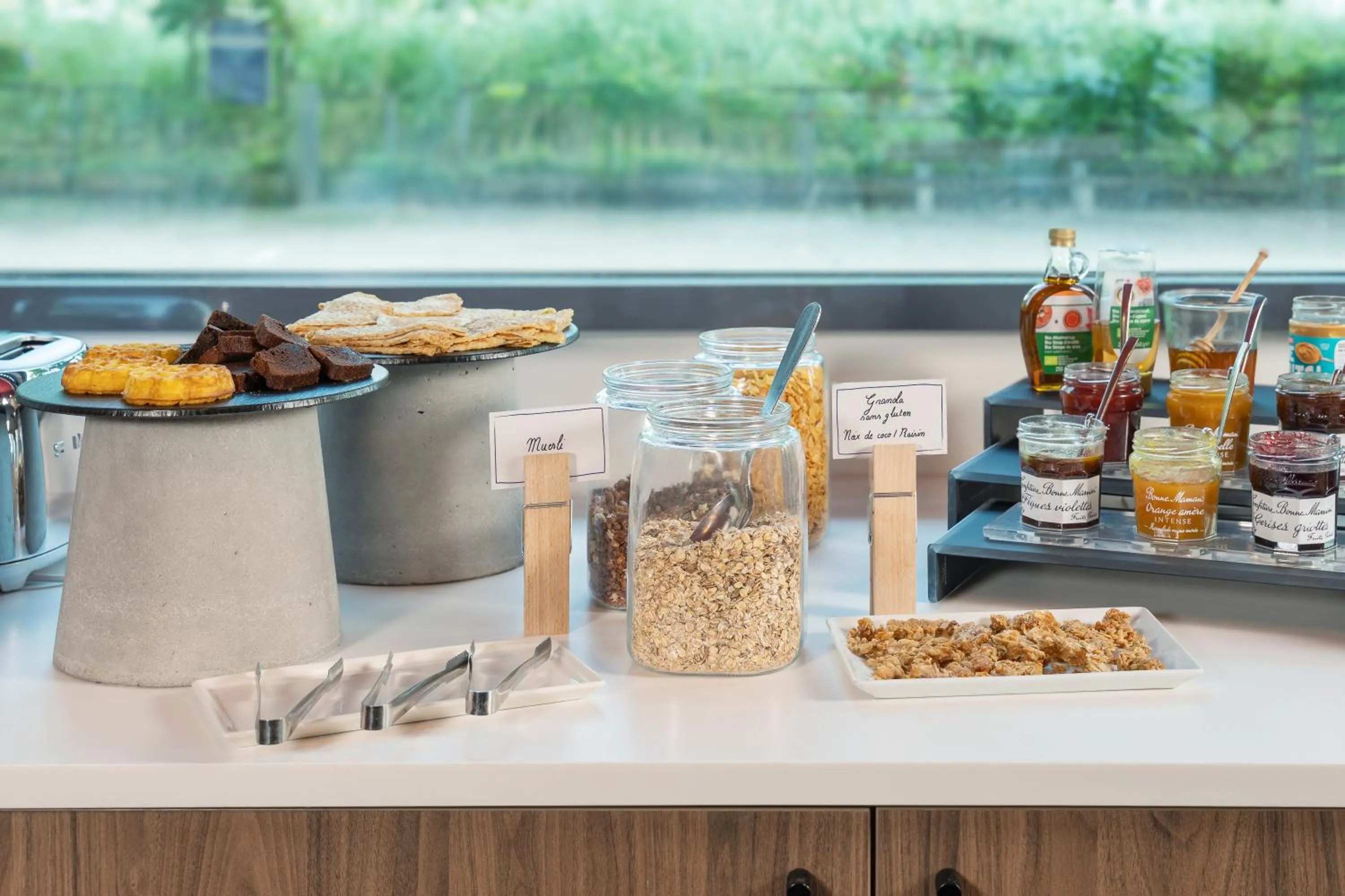 Breakfast in Novotel Suites Nancy Centre