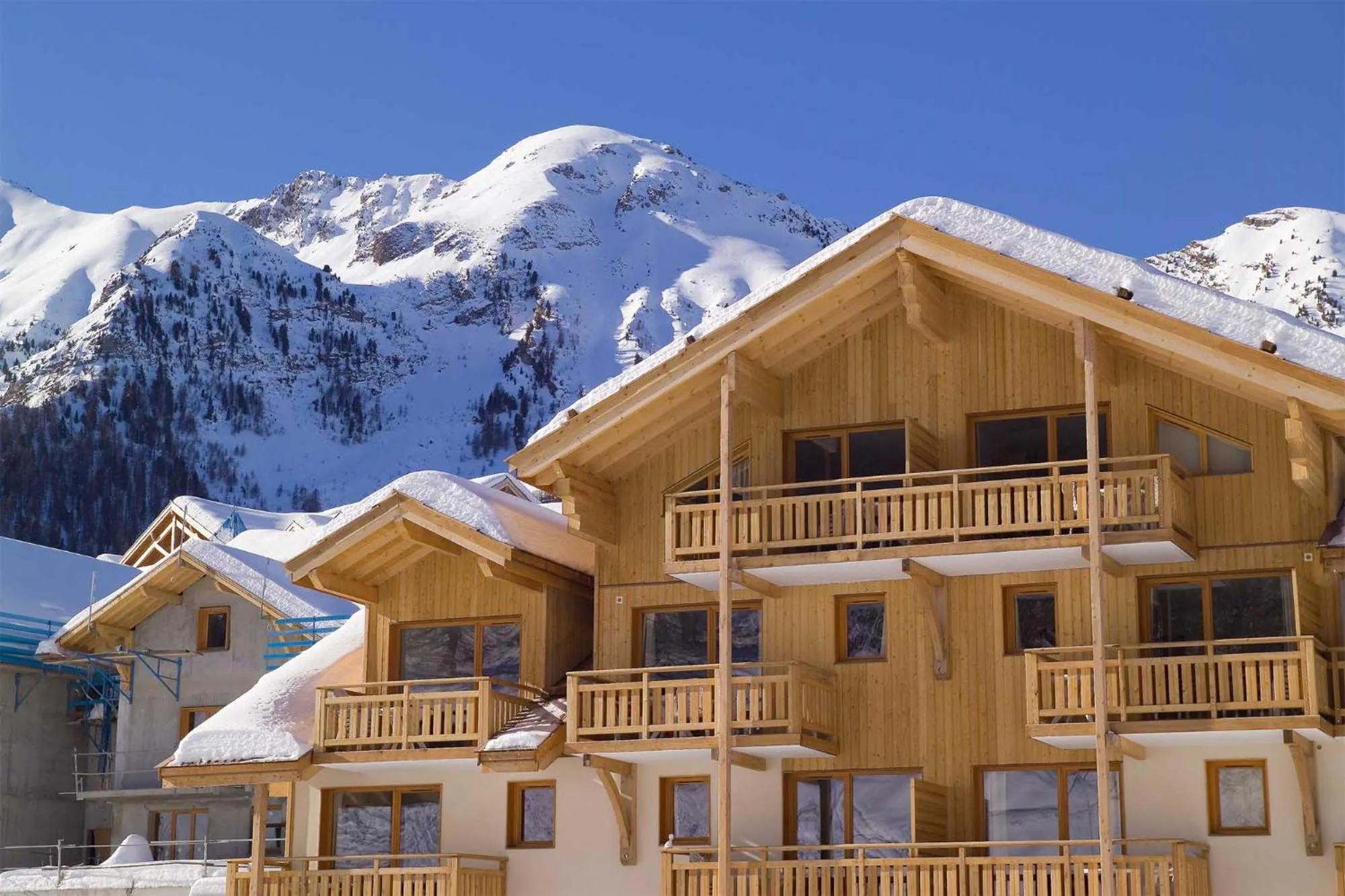 Property building in Madame Vacances Résidence Le Parc Des Airelles