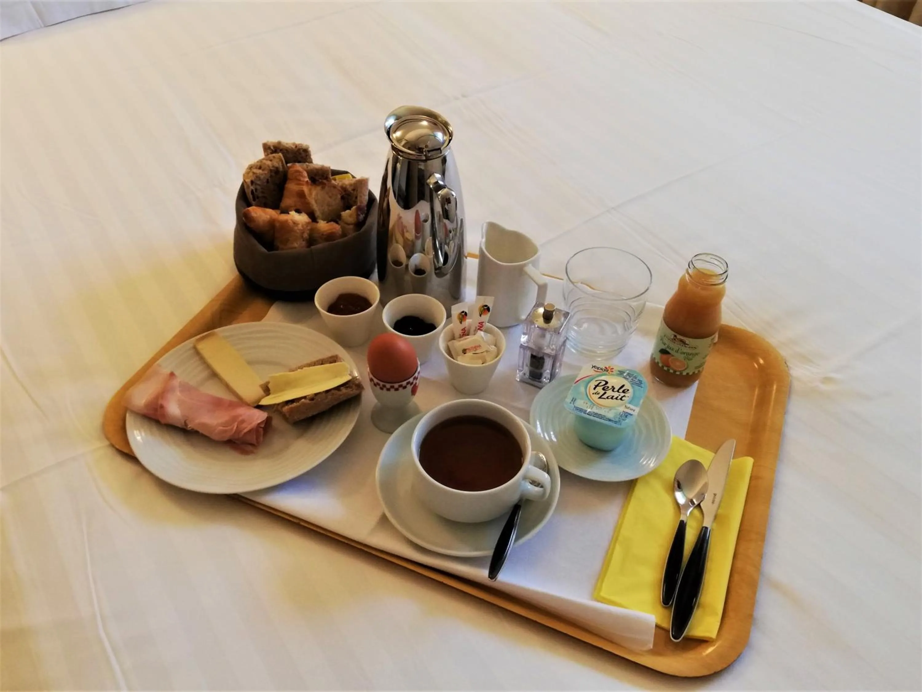 Breakfast in Best Western Le Relais de Laguiole Hôtel & Spa