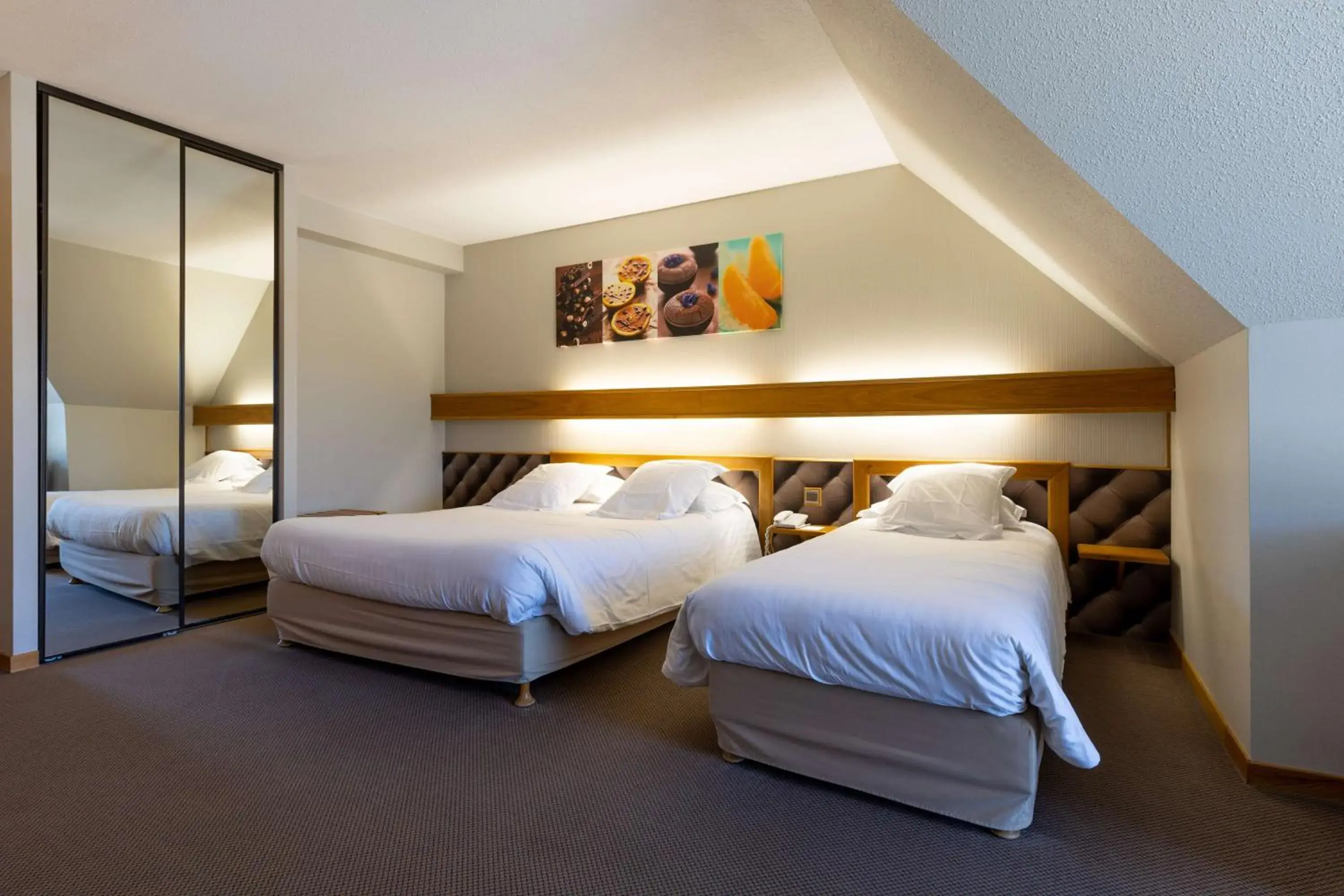 Family Room with One Queen Bed, One Single Bed and Sofa Bed - Non-Smoking in Best Western Le Relais de Laguiole Hôtel & Spa Family Room with One Queen Bed, One Single Bed and Sofa Bed - Non-Smoking in Best Western Le Relais de Laguiole Hôtel & Spa