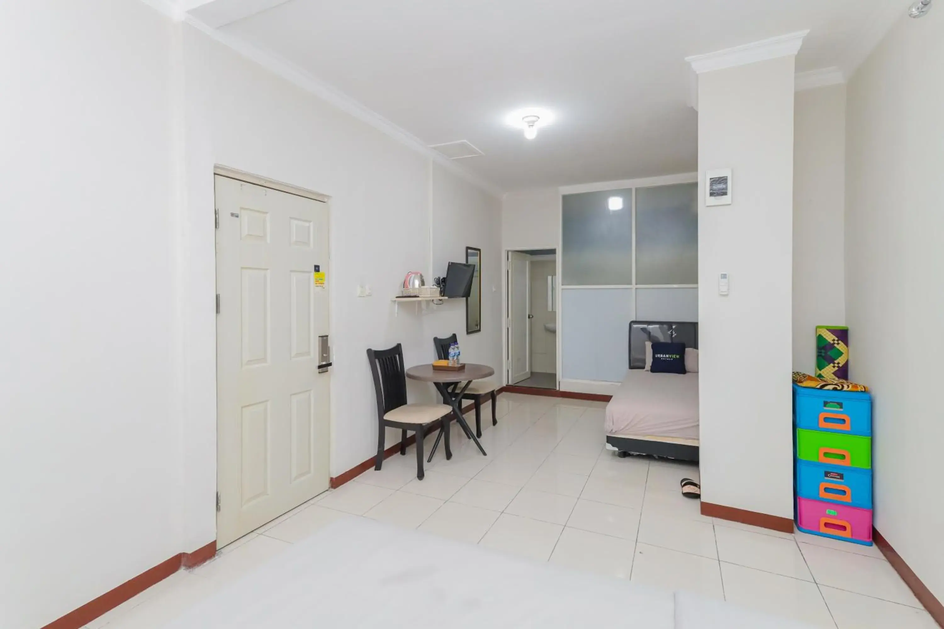 Bedroom in Urbanview Hotel Syariah Near Gelora Delta Sidoarjo Bedroom in Urbanview Hotel Syariah Near Gelora Delta Sidoarjo