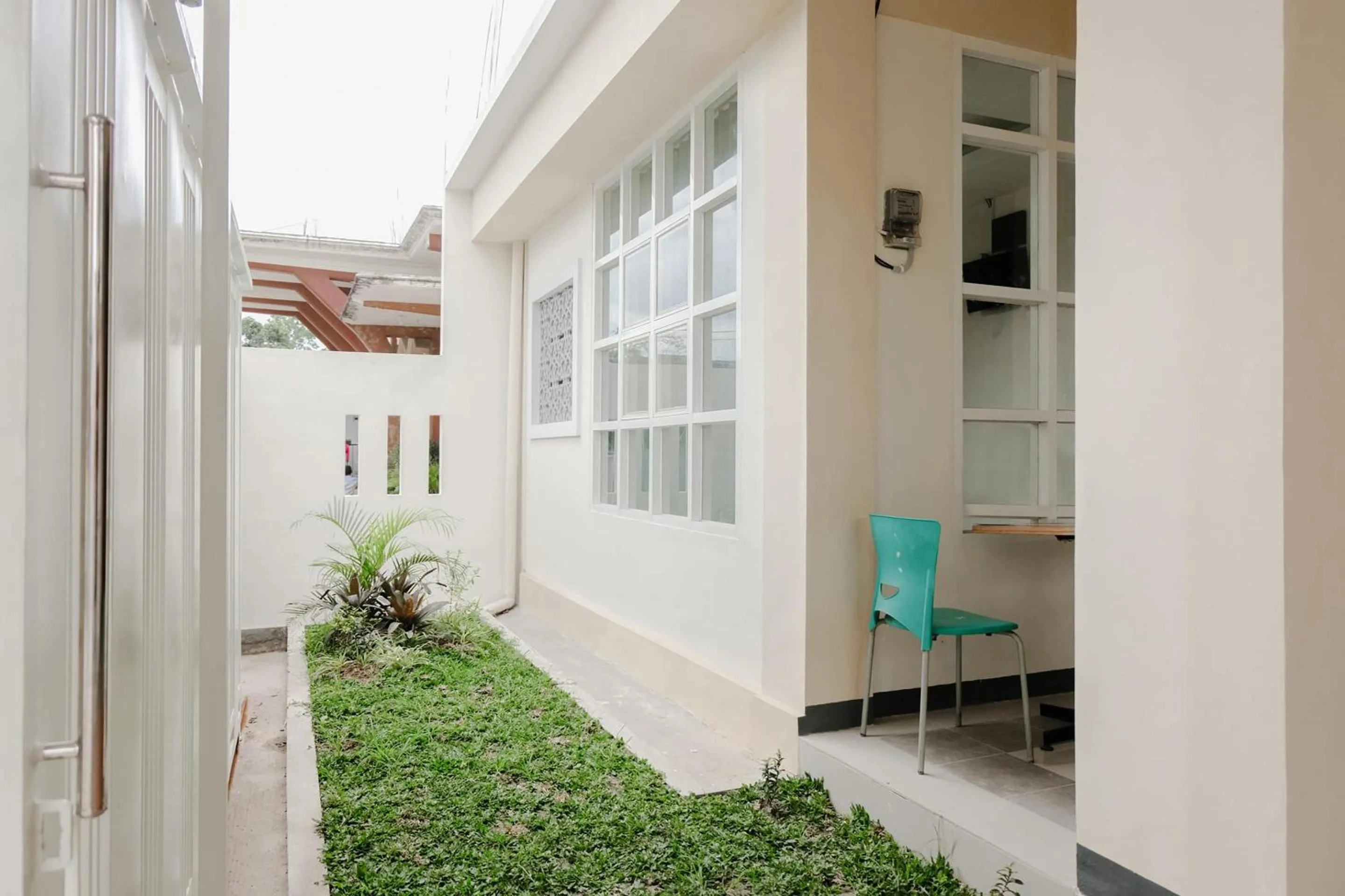 Lobby or reception in OYO Flagship 1603 Antosa Family Residence Silver Key