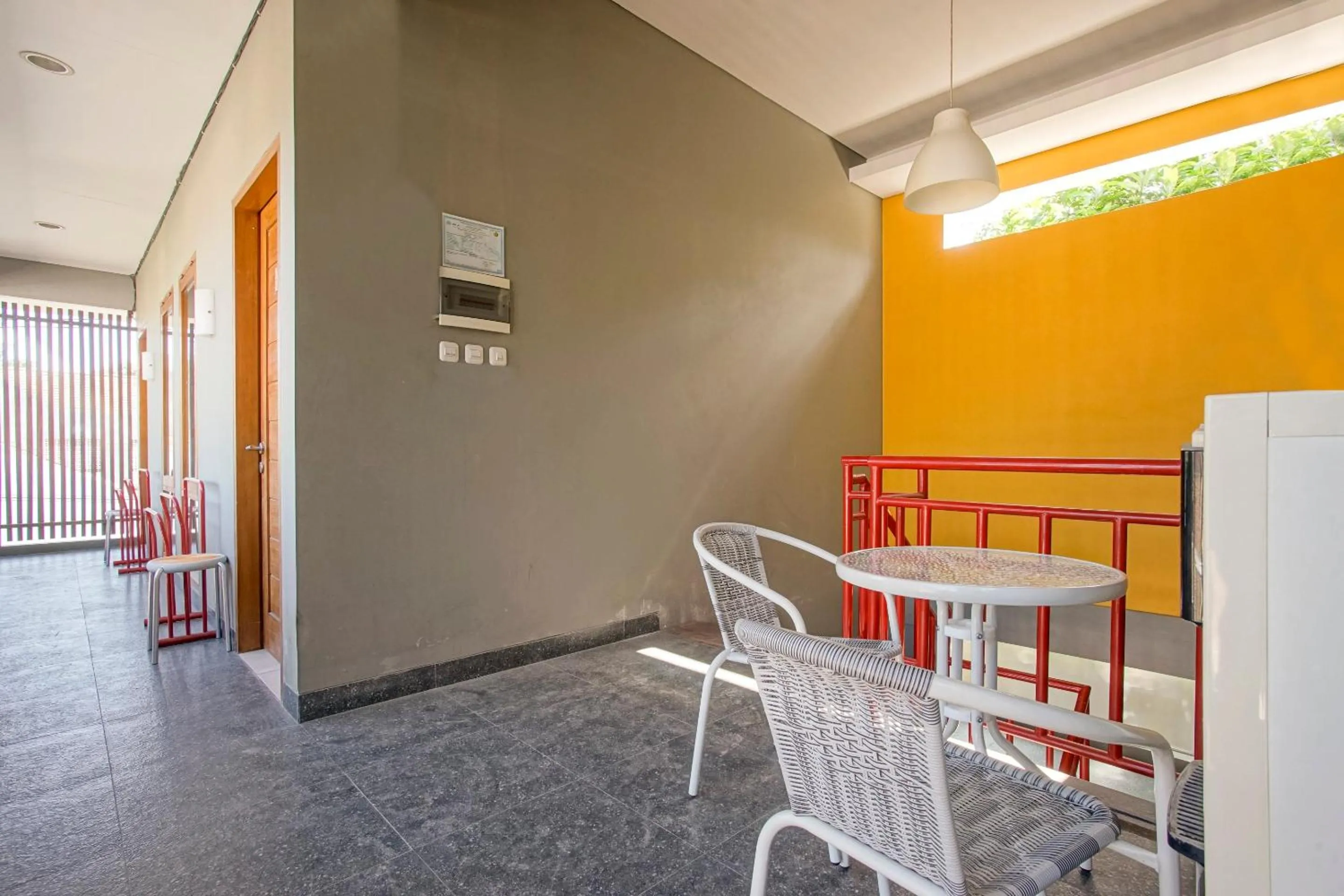 Area and facilities in Griya Damai Syariah Yogyakarta Mitra RedDoorz