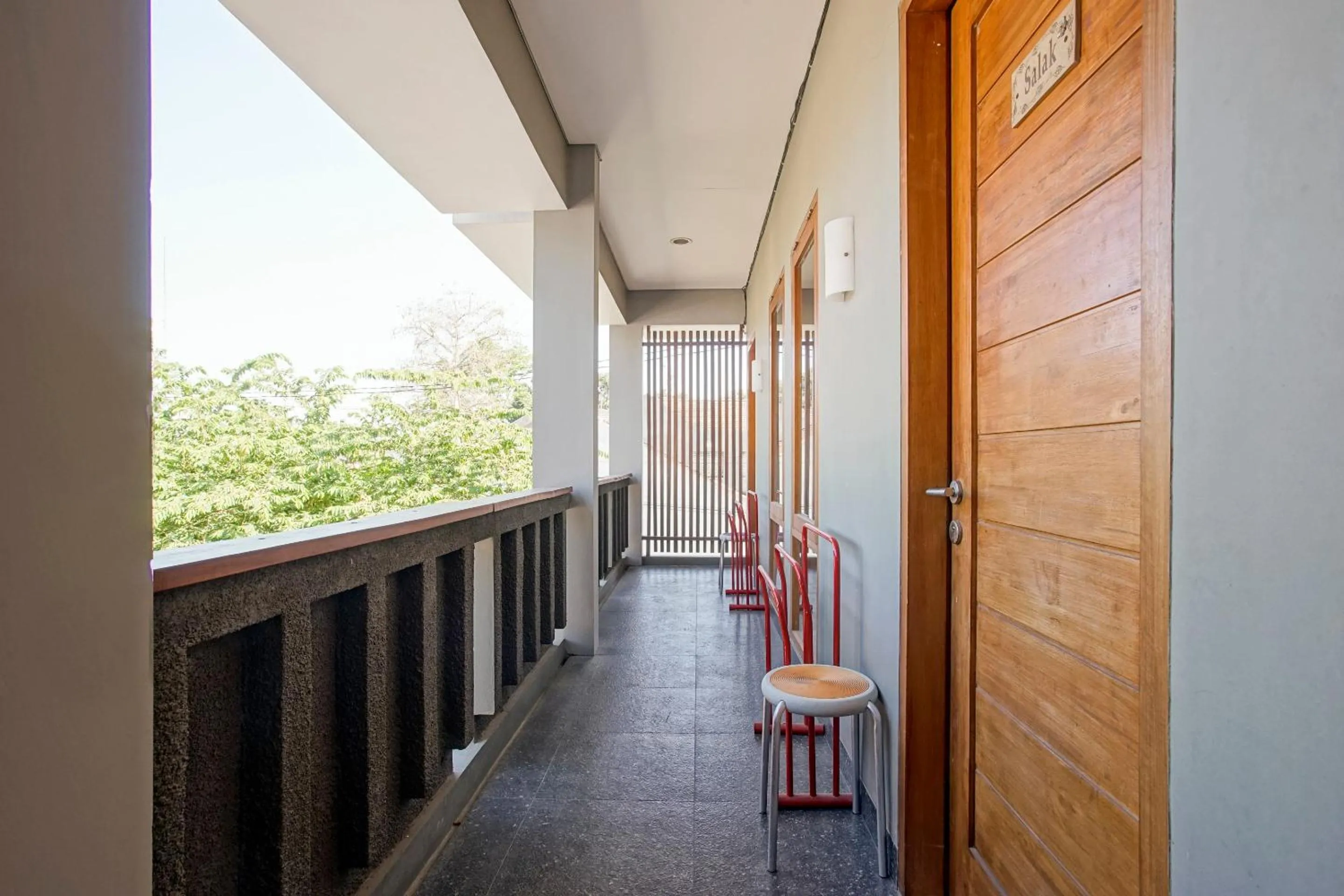Area and facilities in Griya Damai Syariah Yogyakarta Mitra RedDoorz