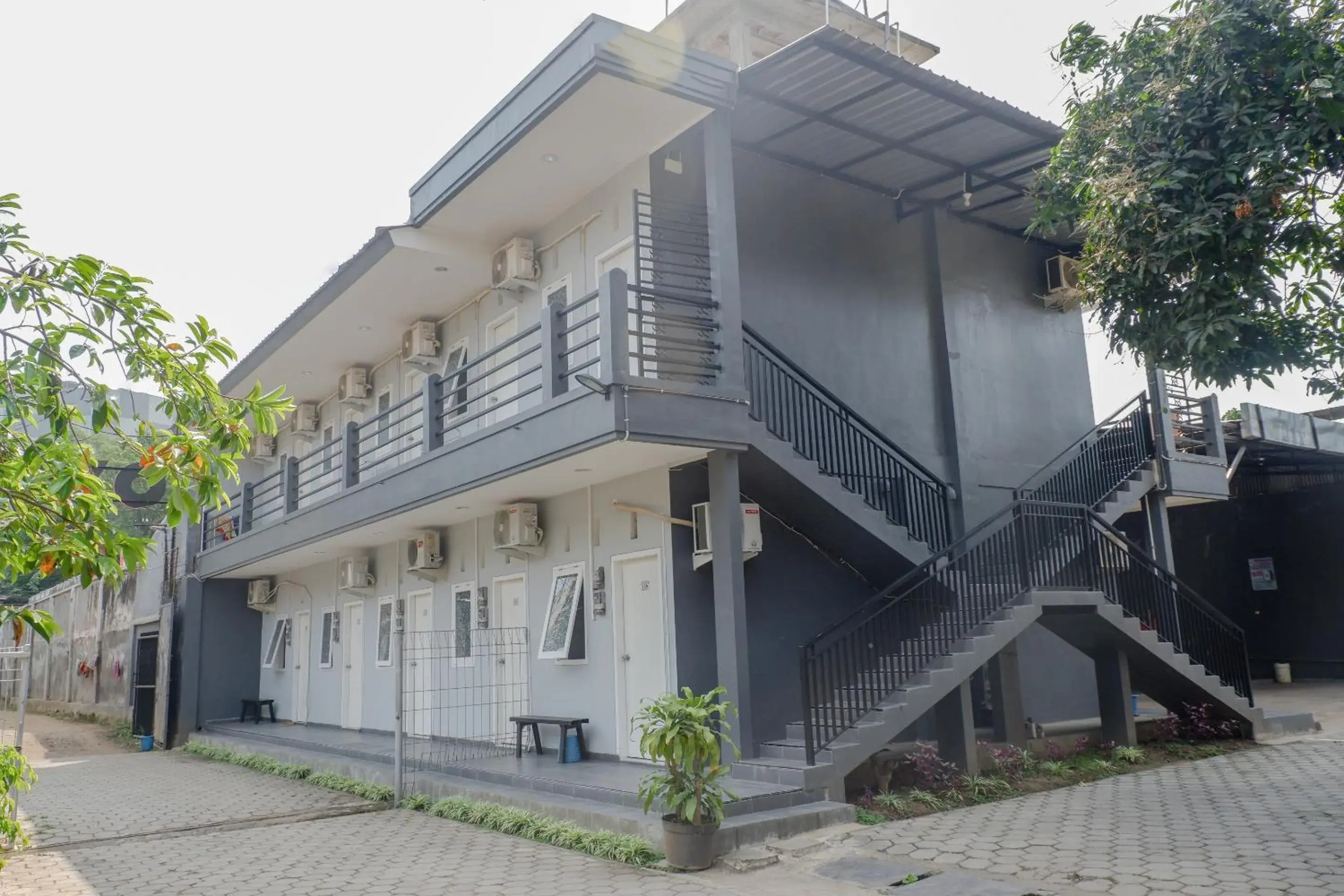 Facade/entrance in Capital O 1176 J3 Residence Syariah Facade/entrance in Capital O 1176 J3 Residence Syariah