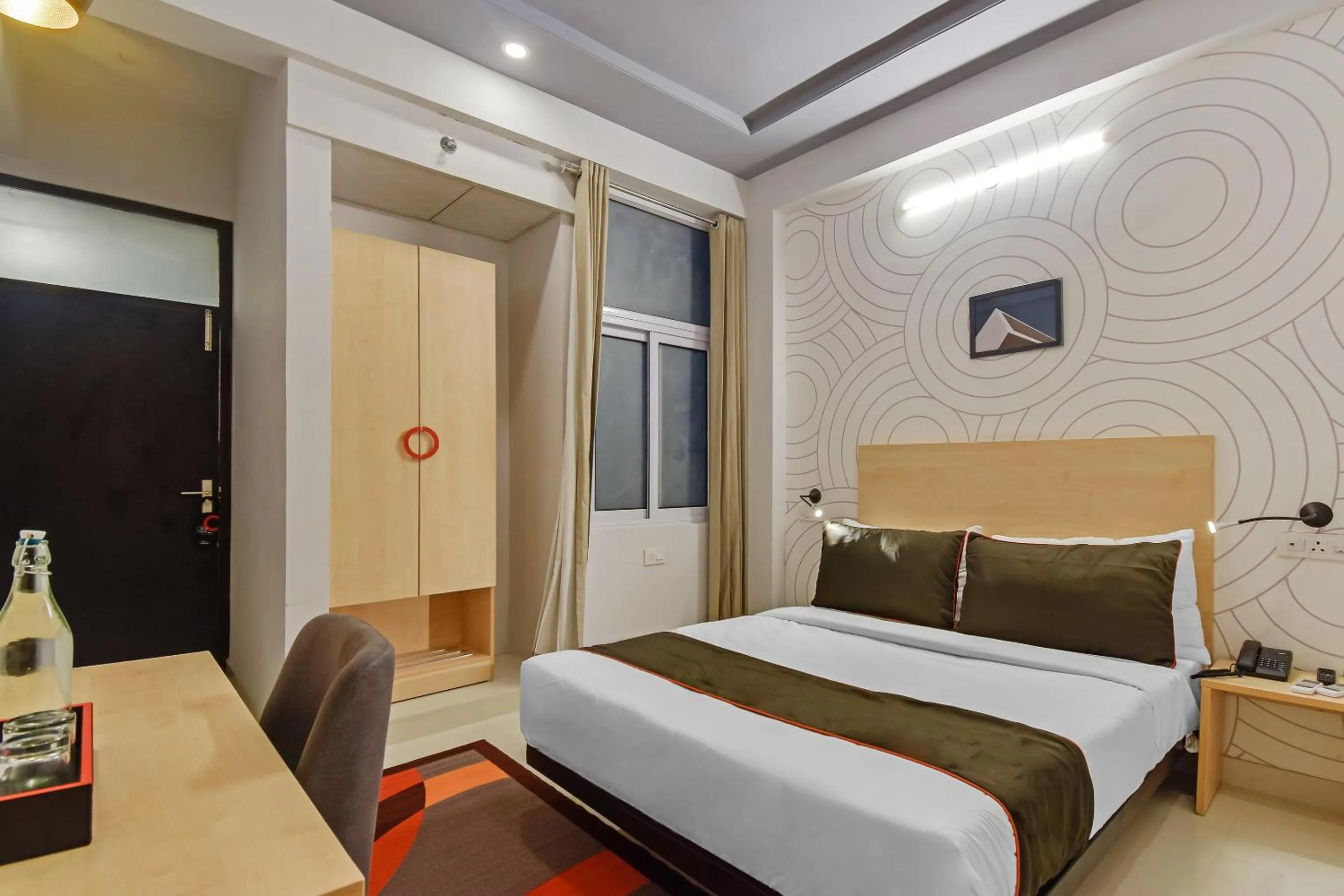 Bedroom, Bed in Super Collection O Govind Marg