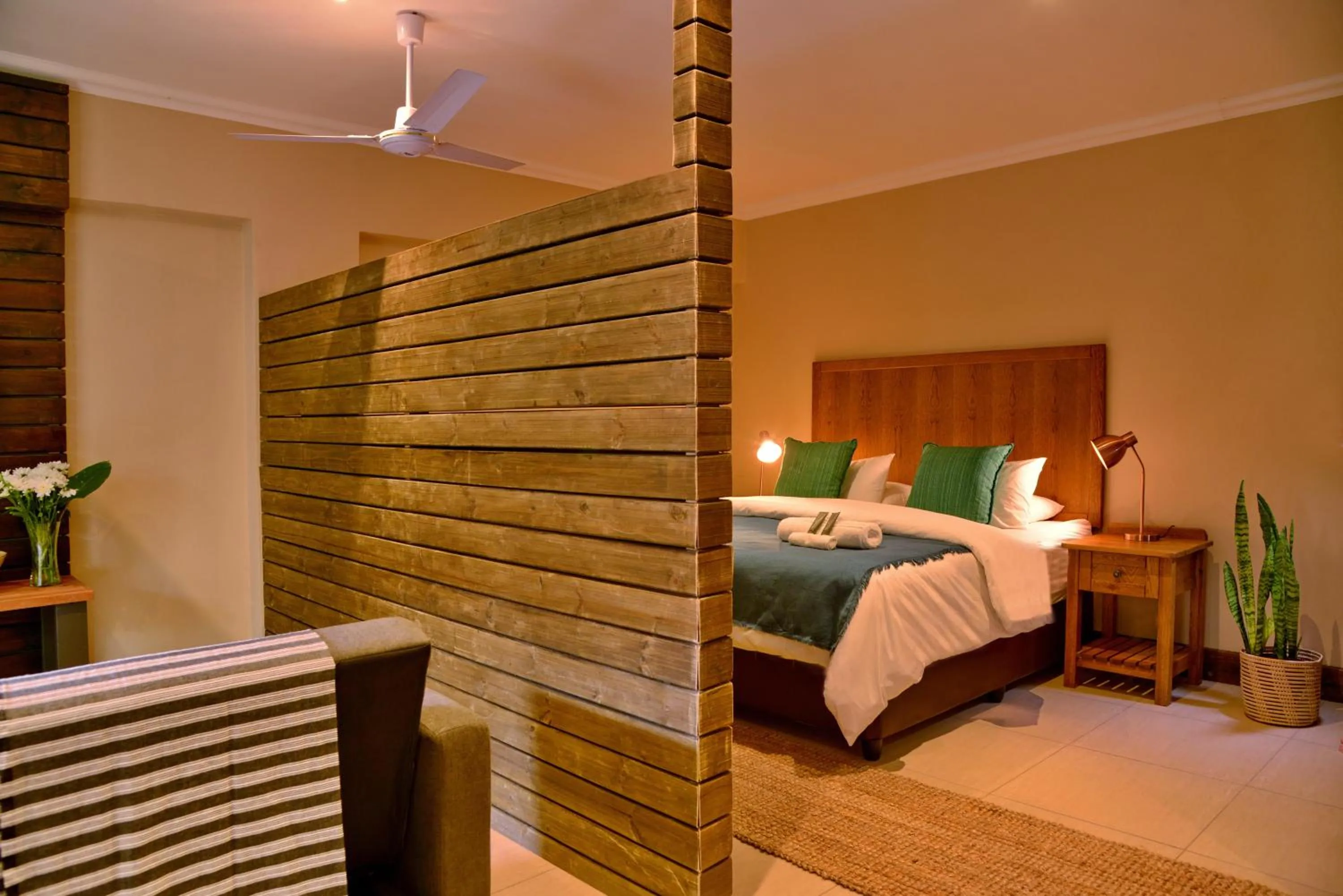 Bedroom, Bed in La Perle