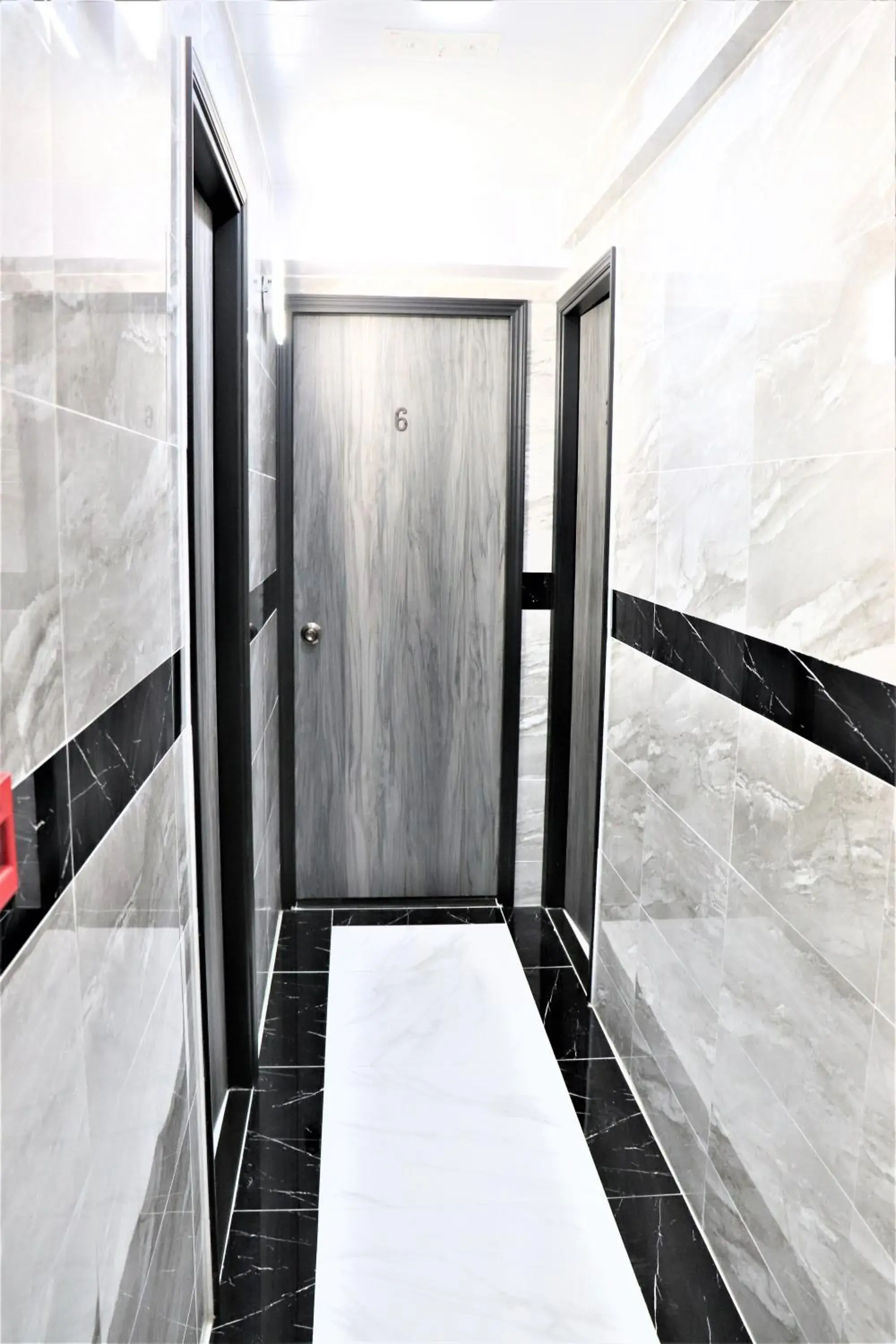 Property building in W's Lounge Property building in W's Lounge