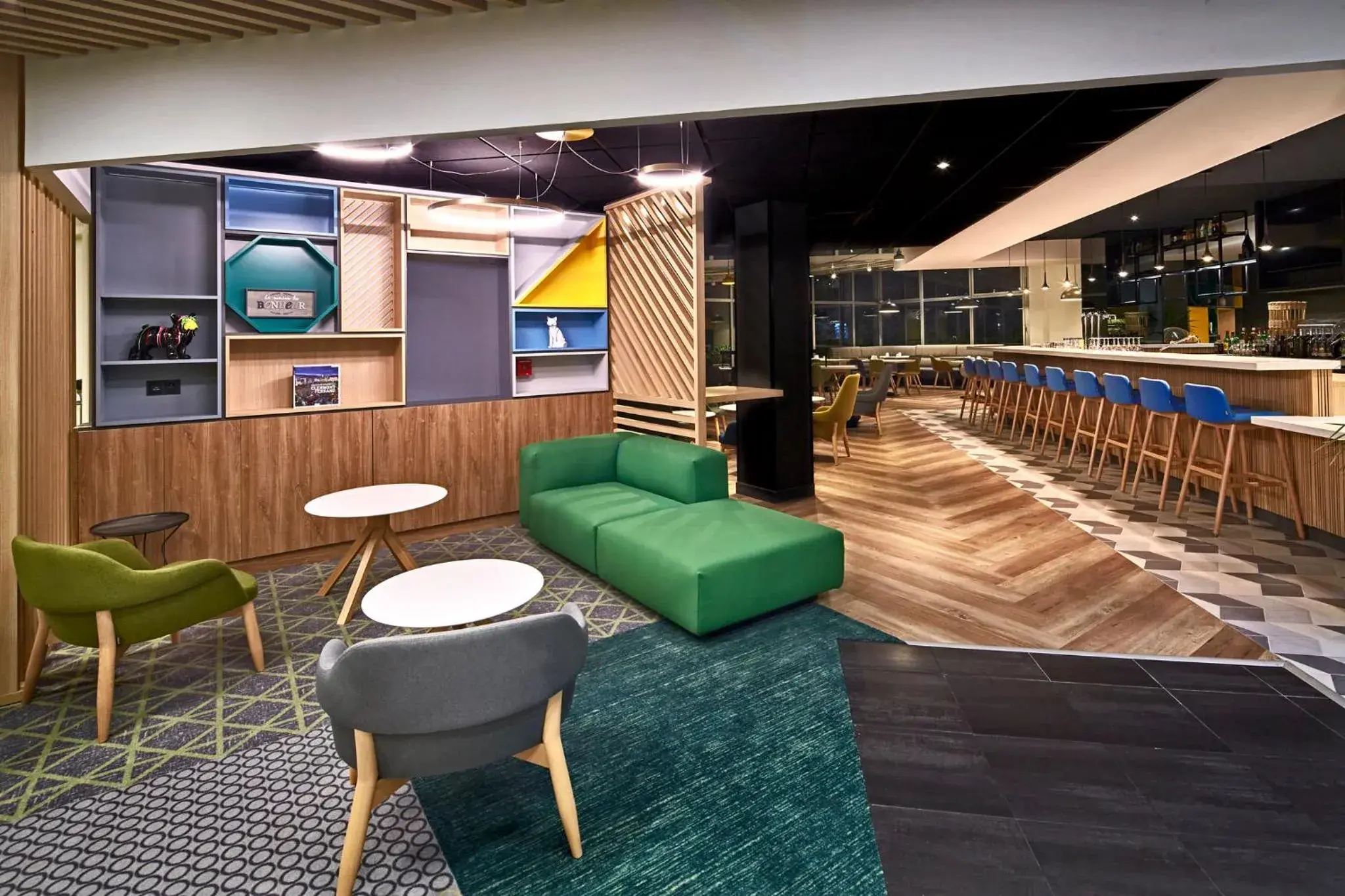 Property building in Holiday Inn Clermont Ferrand Centre by IHG Property building in Holiday Inn Clermont Ferrand Centre by IHG