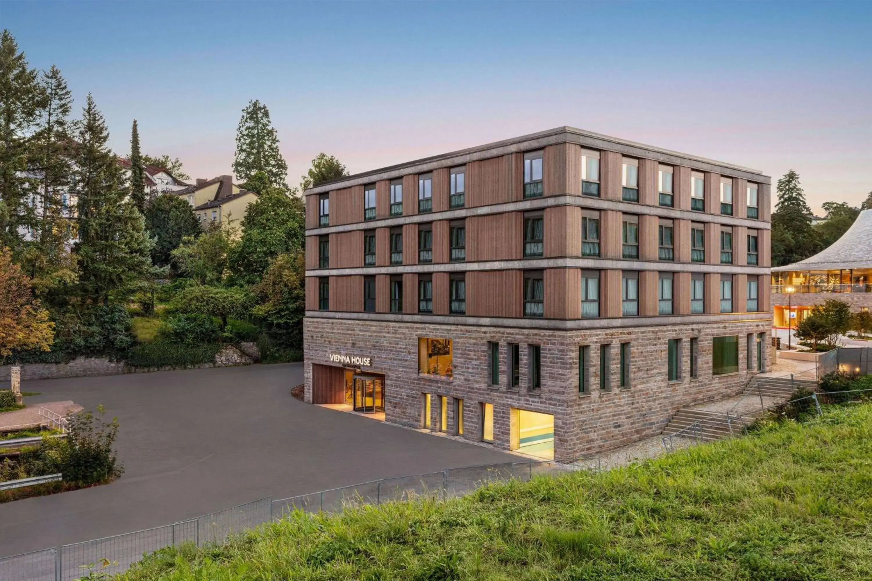 Property building in Vienna House by Wyndham MQ Kronberg Property building in Vienna House by Wyndham MQ Kronberg