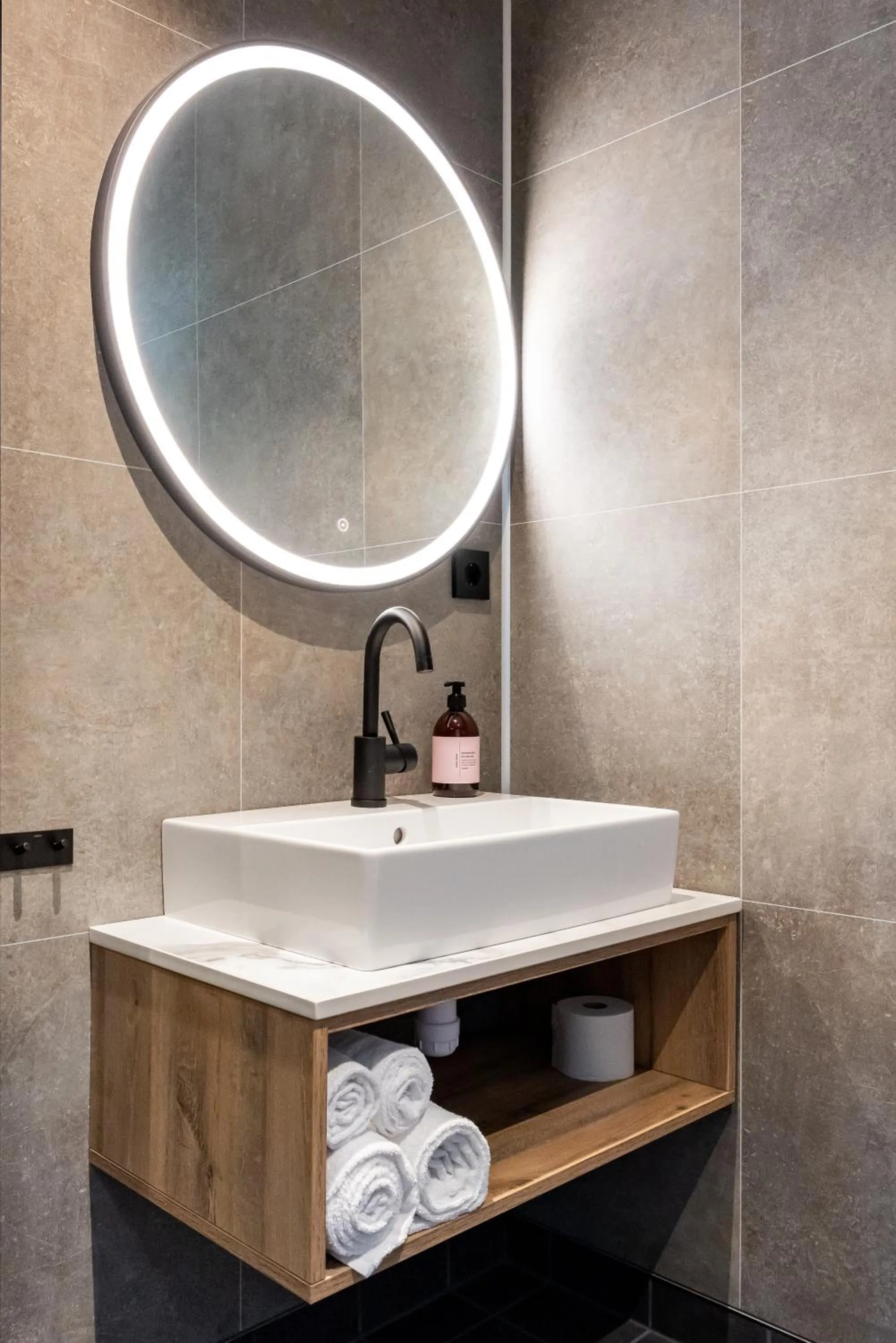 Bathroom in Stryn House Hotel