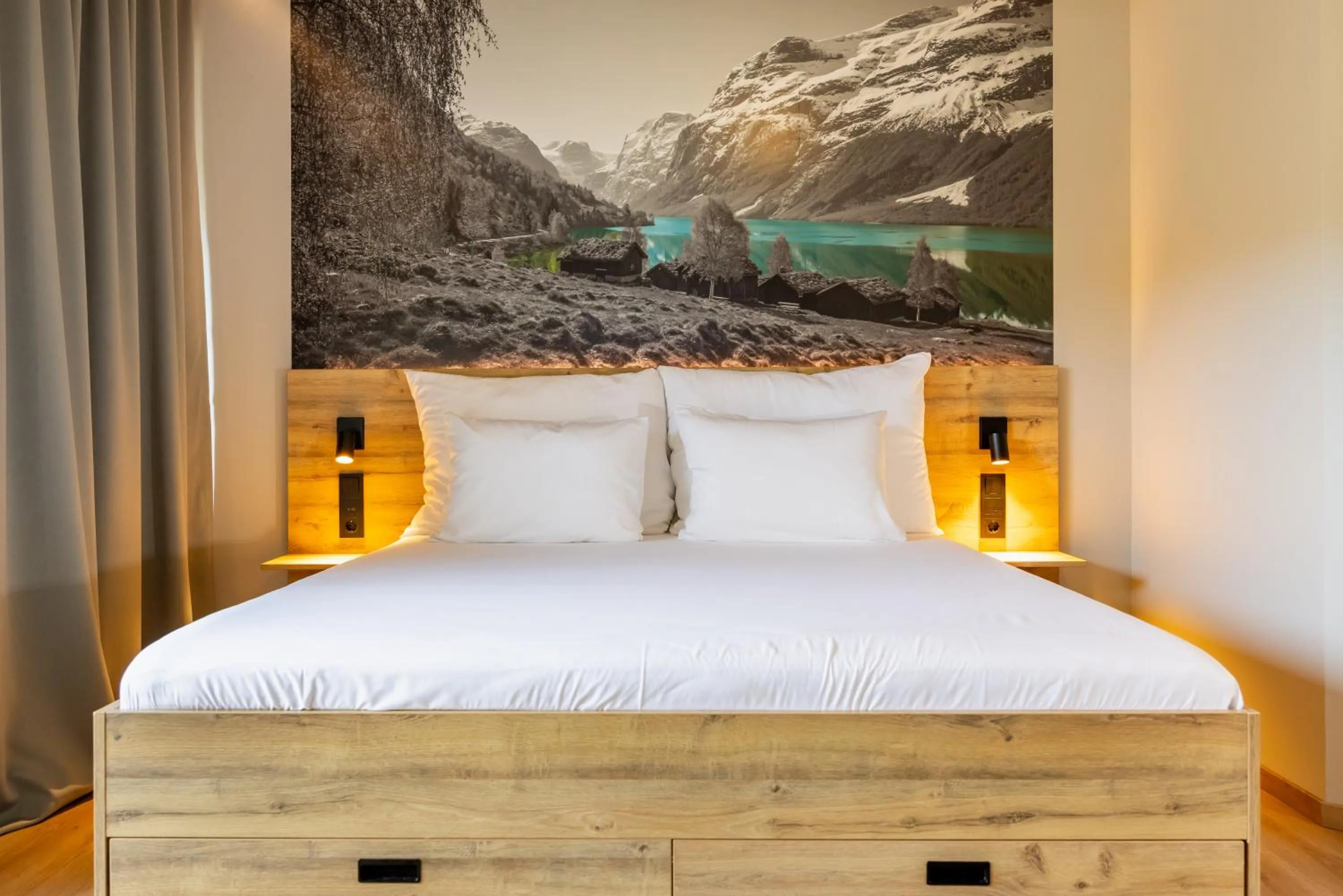 Bed in Stryn House Hotel