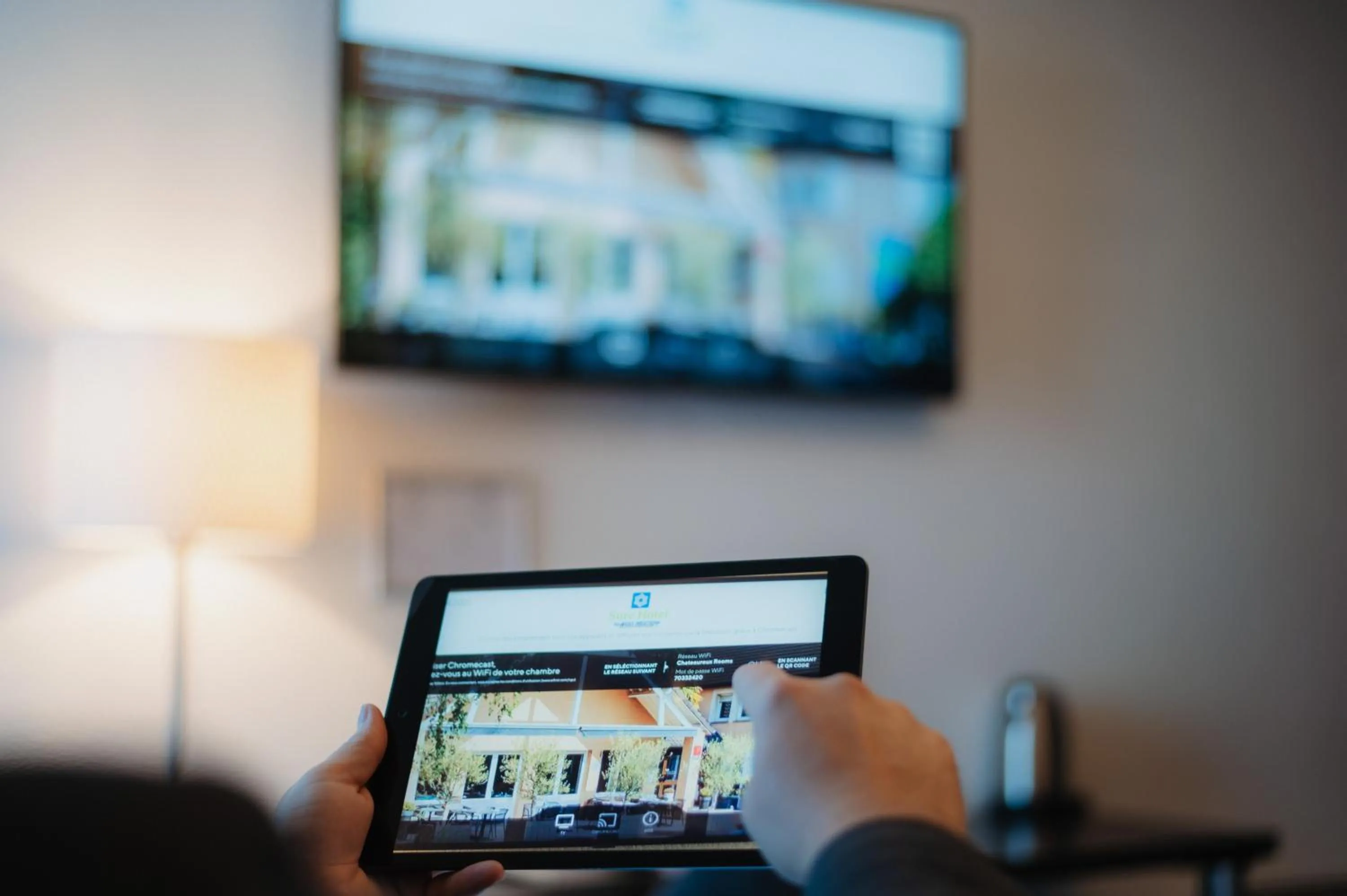 TV and multimedia in Sure Hotel by Best Western Châteauroux