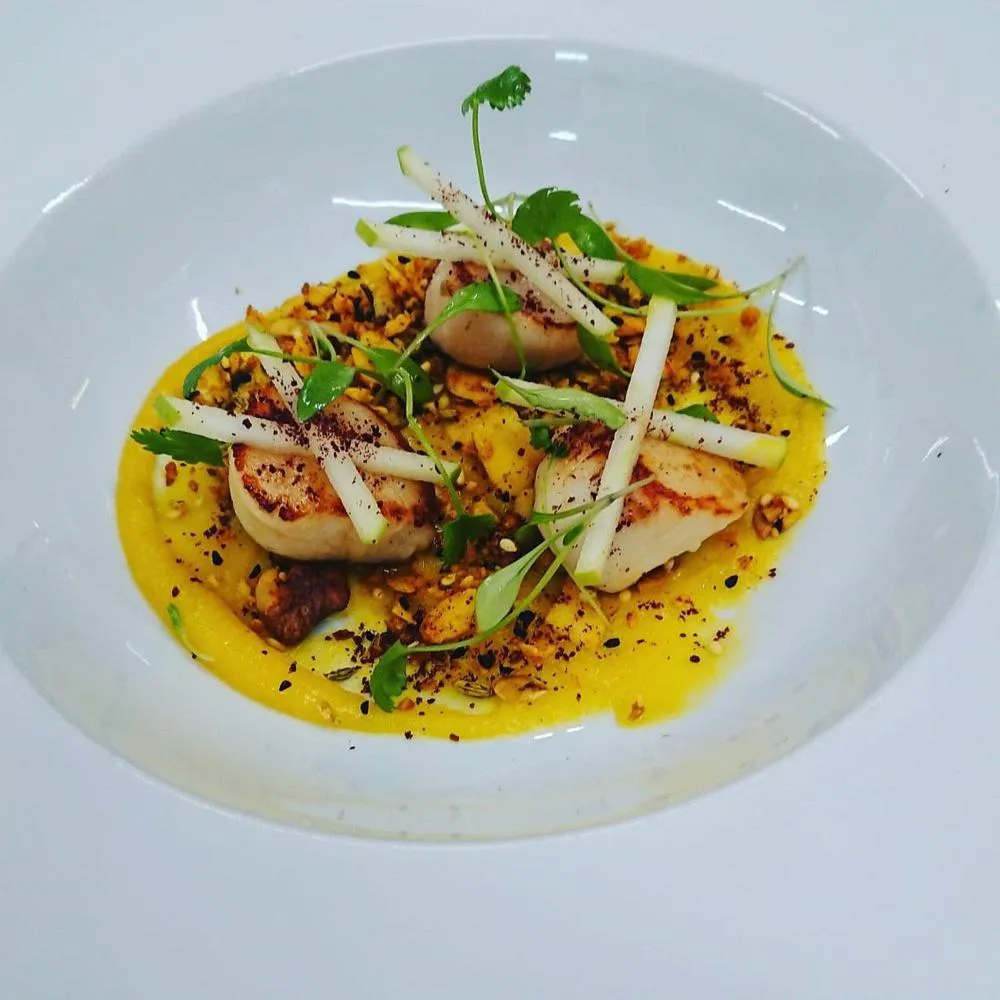 Food and drinks in The Commodore Hotel