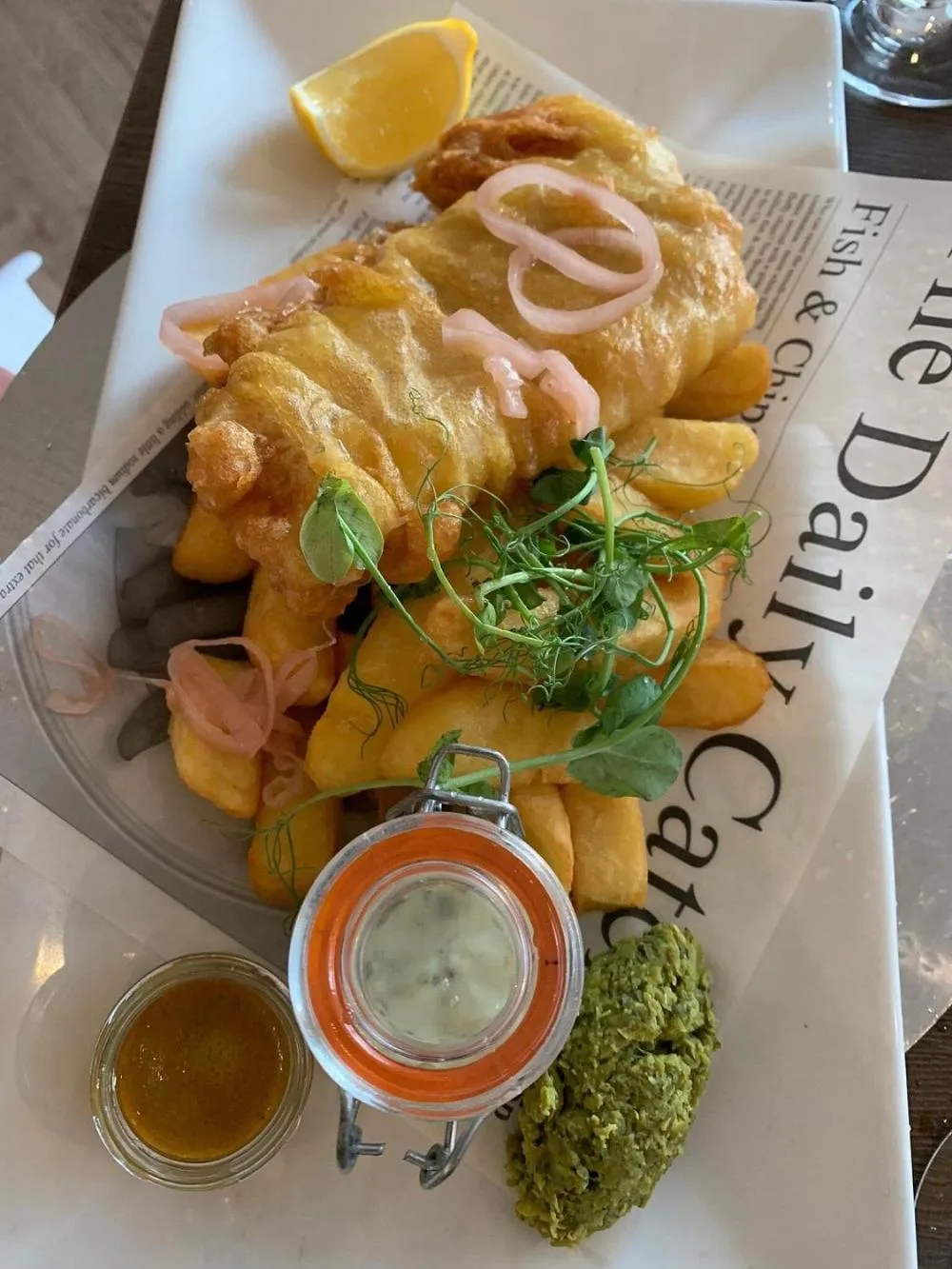 Food and drinks in The Commodore Hotel