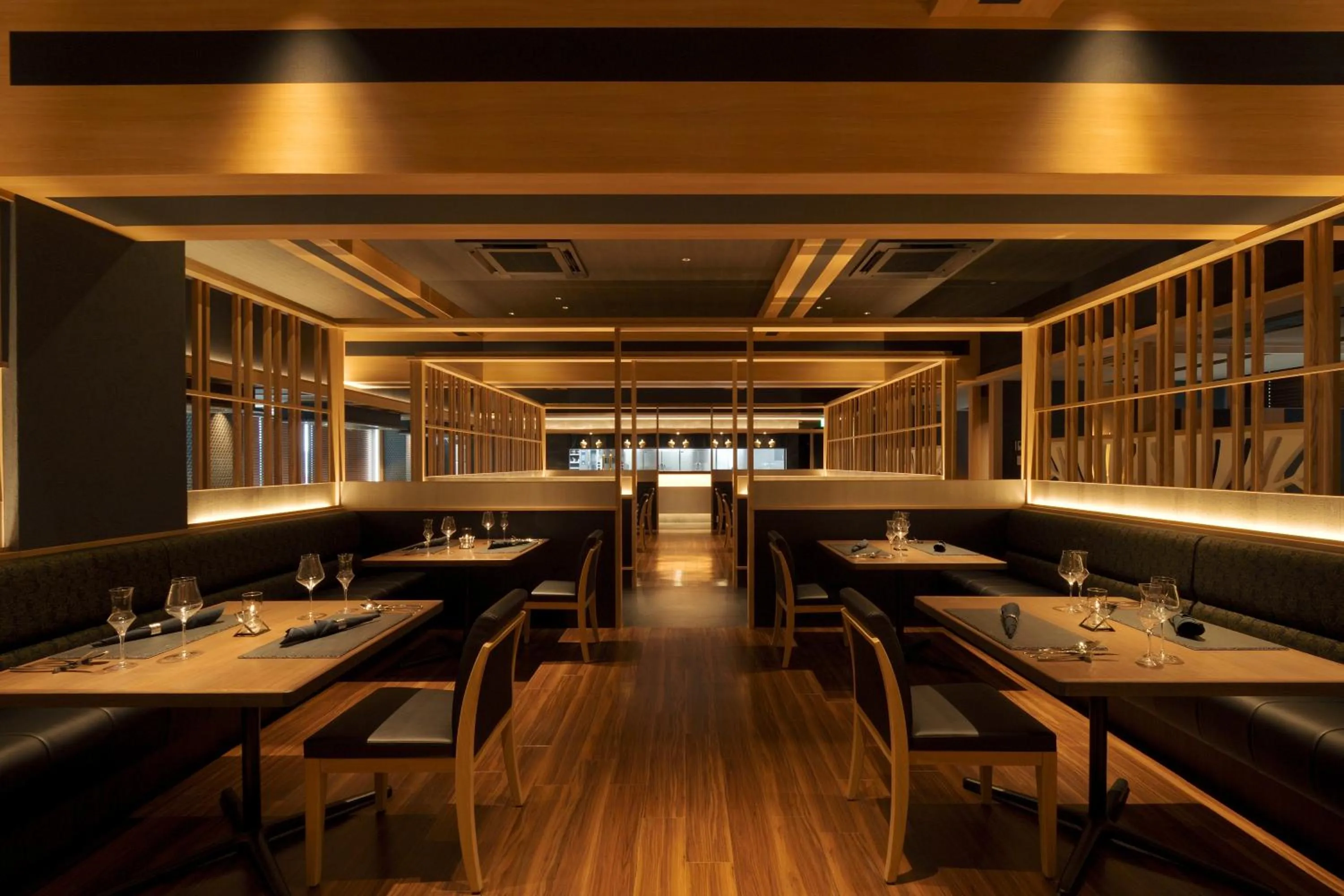 Restaurant/places to eat in THE CHELSEA BREATH