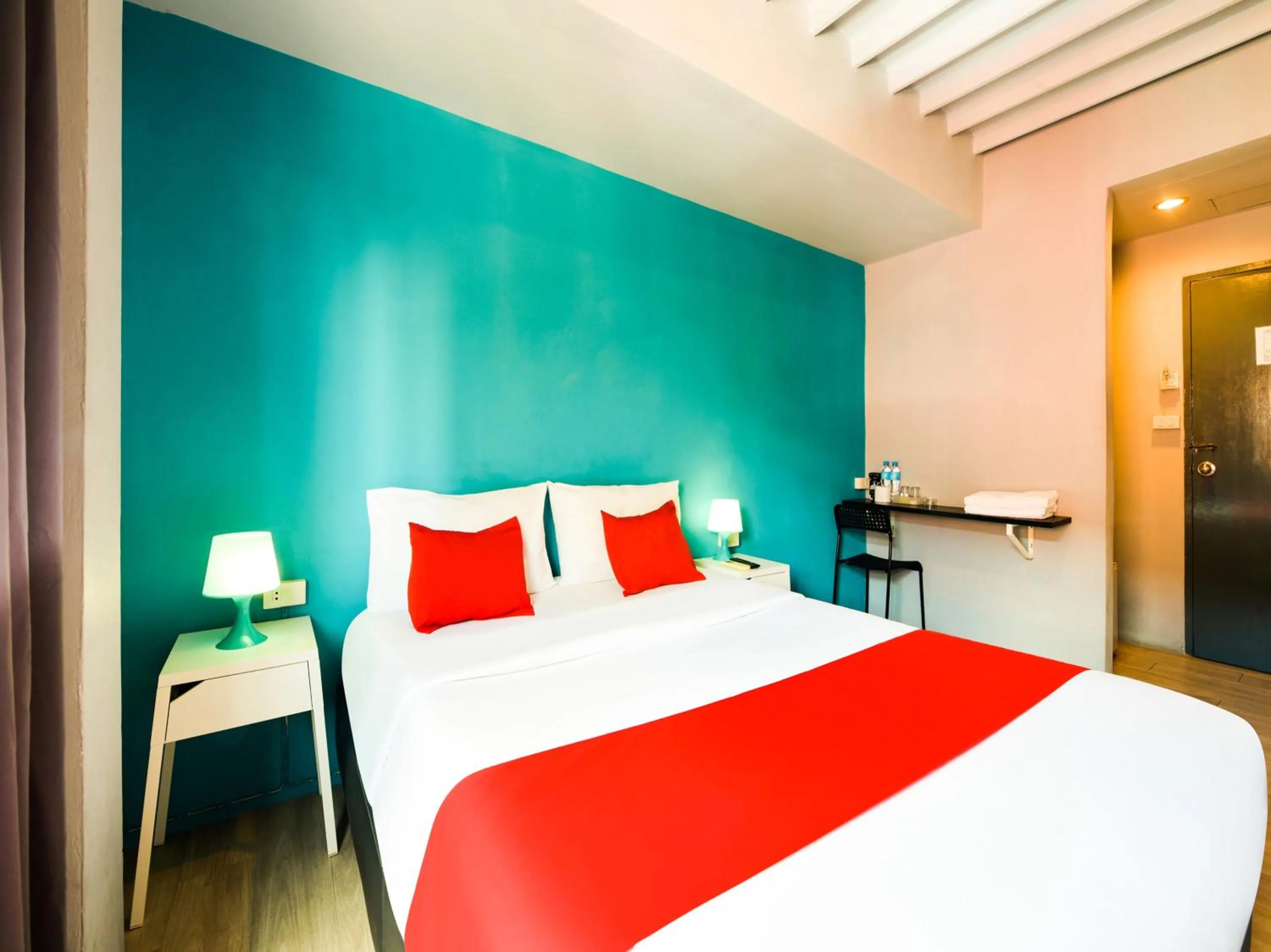 Bedroom, Bed in Sweet Pound Hotel