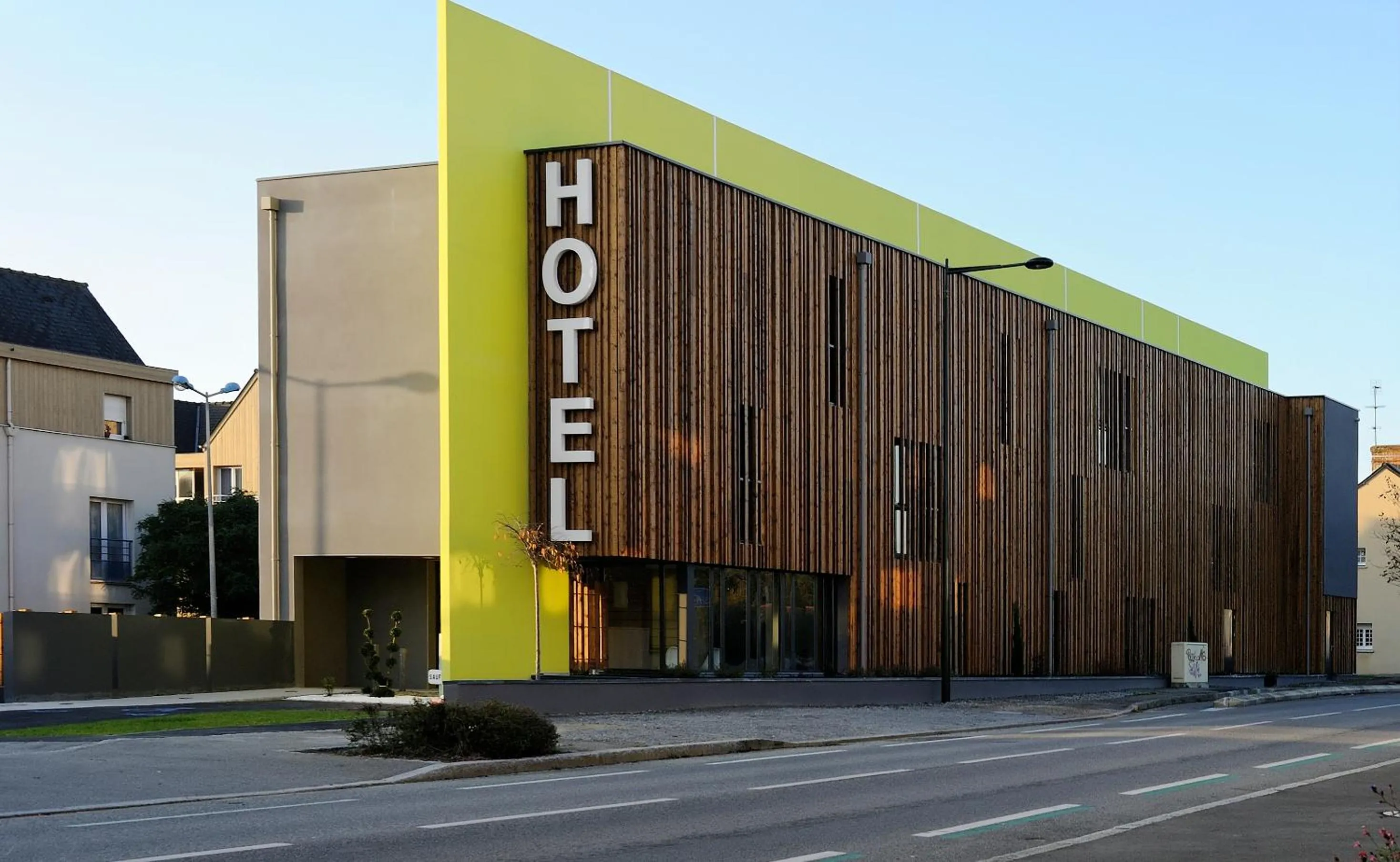 Facade/entrance in The Originals Boutique, Hôtel La Chaussairie, Rennes Sud
