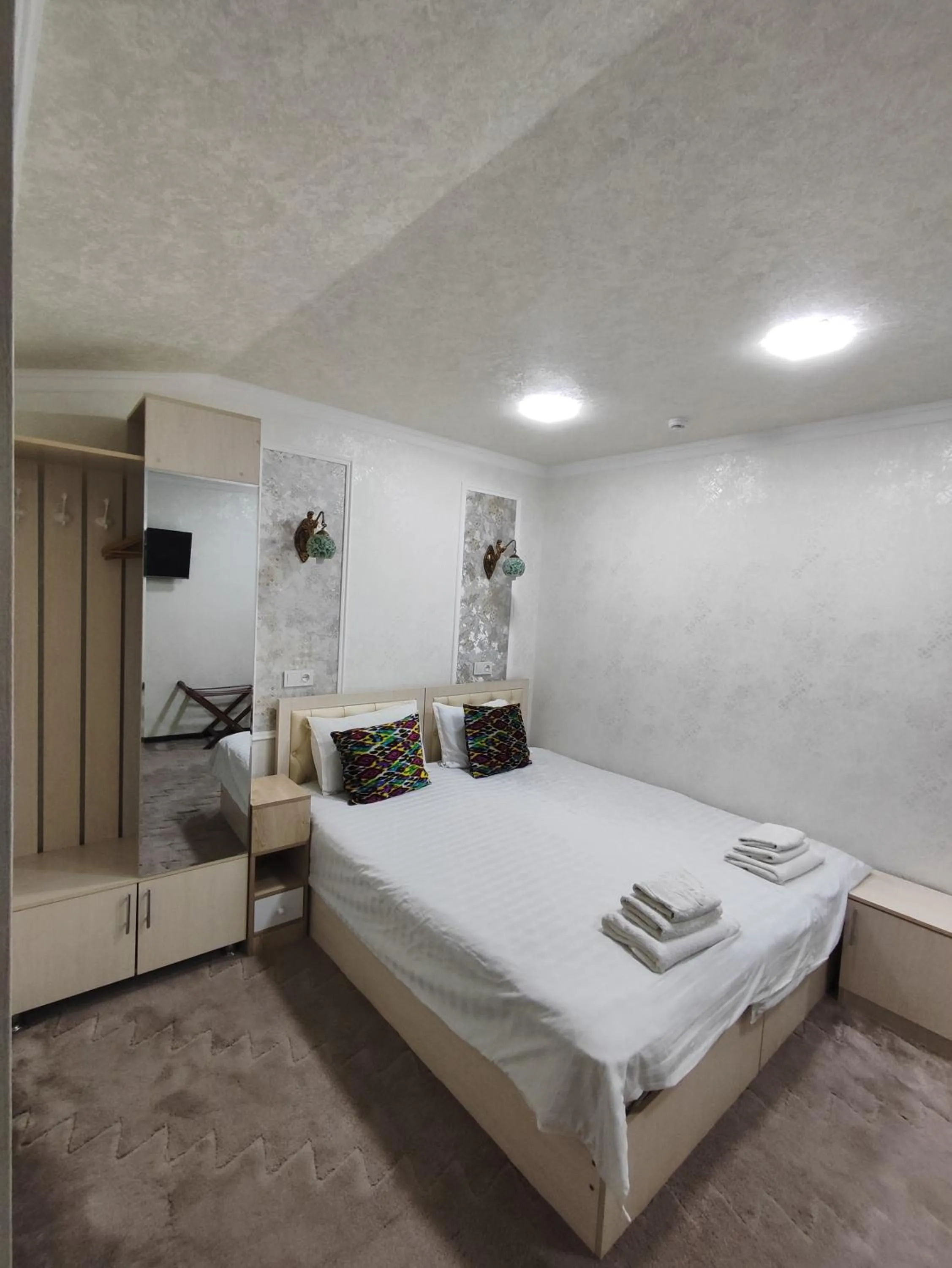 Bed in Hotel Suzani Samarkand