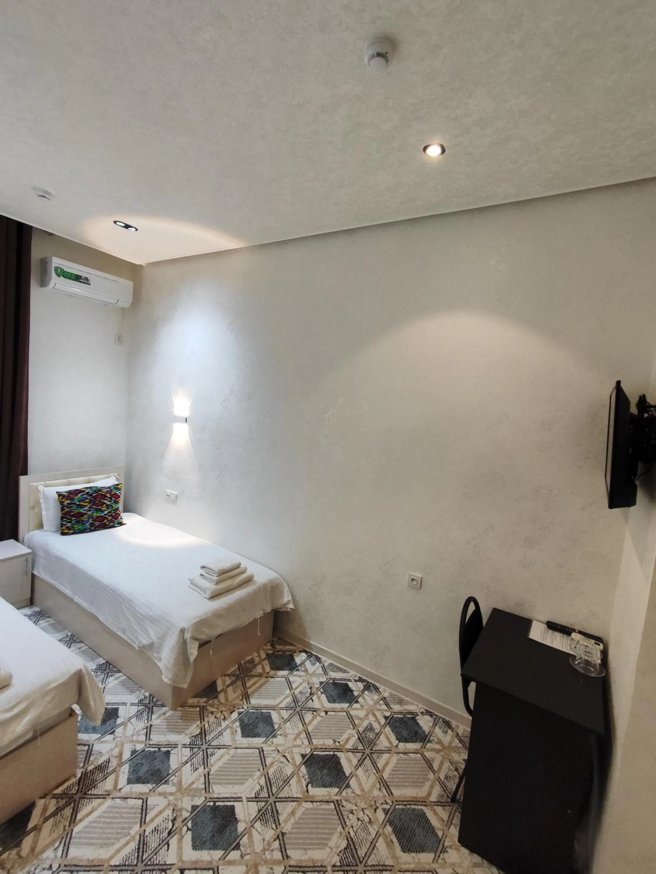 Bed in Hotel Suzani Samarkand