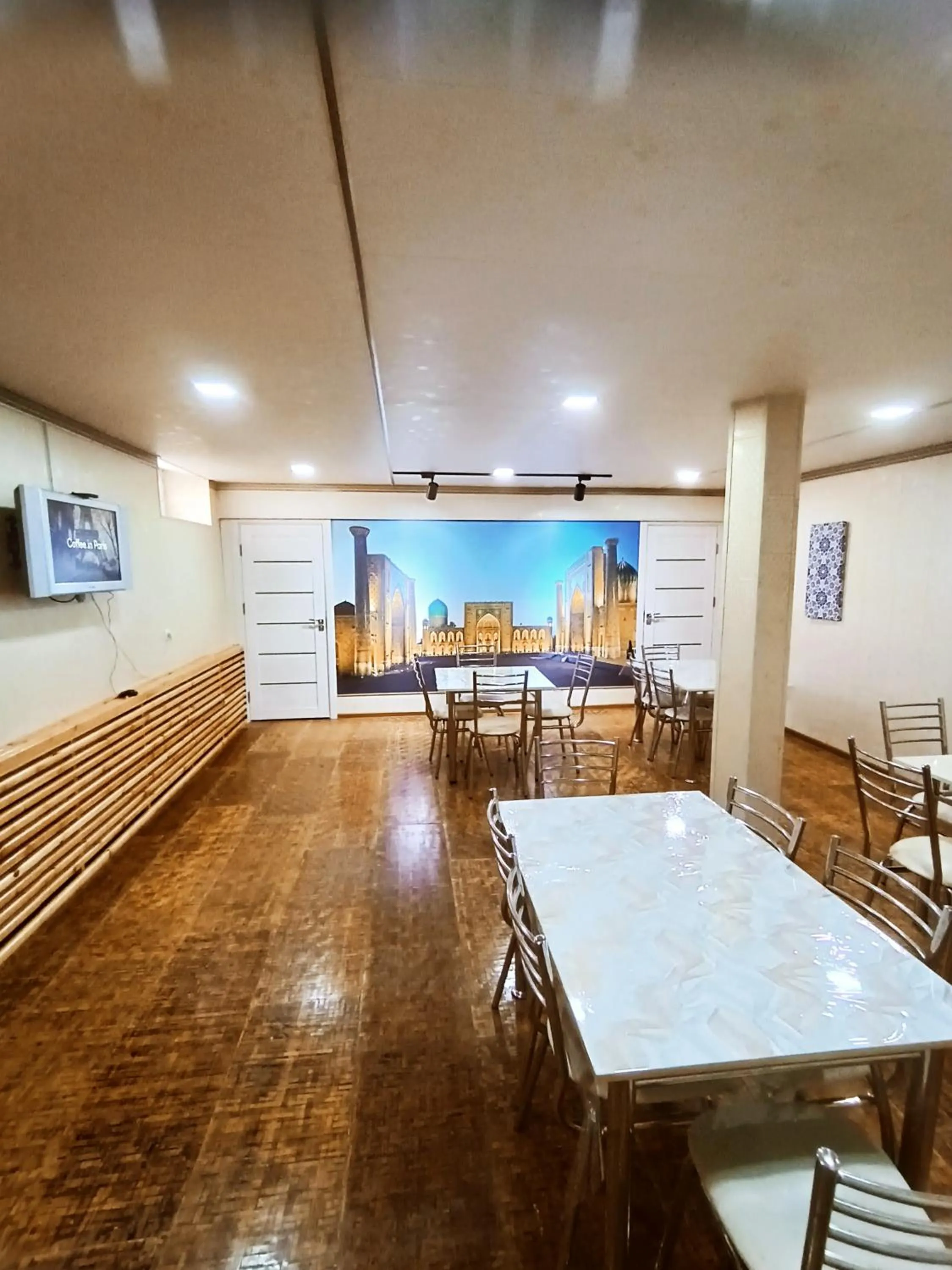 Restaurant/places to eat in Hotel Suzani Samarkand