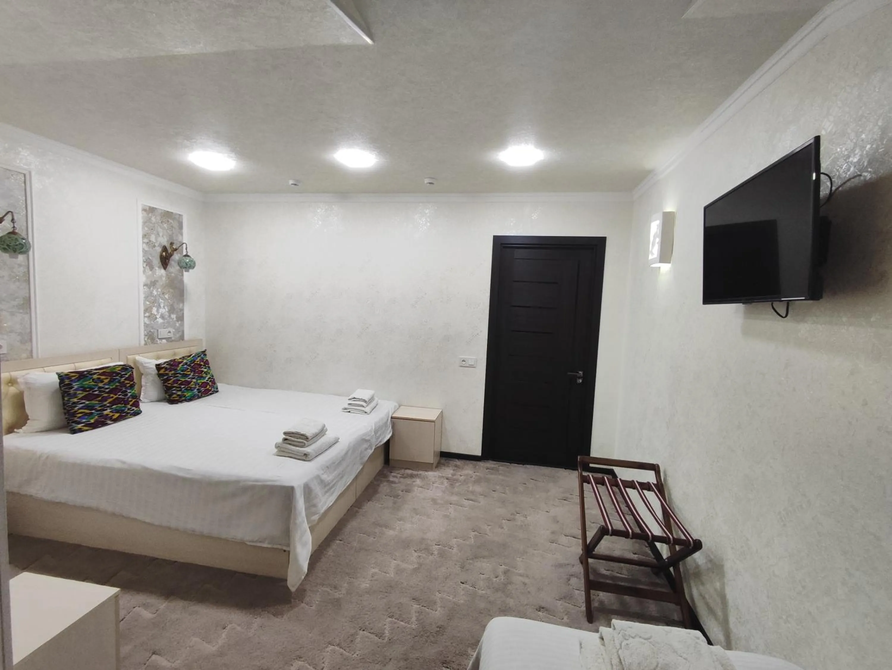 Bed in Hotel Suzani Samarkand