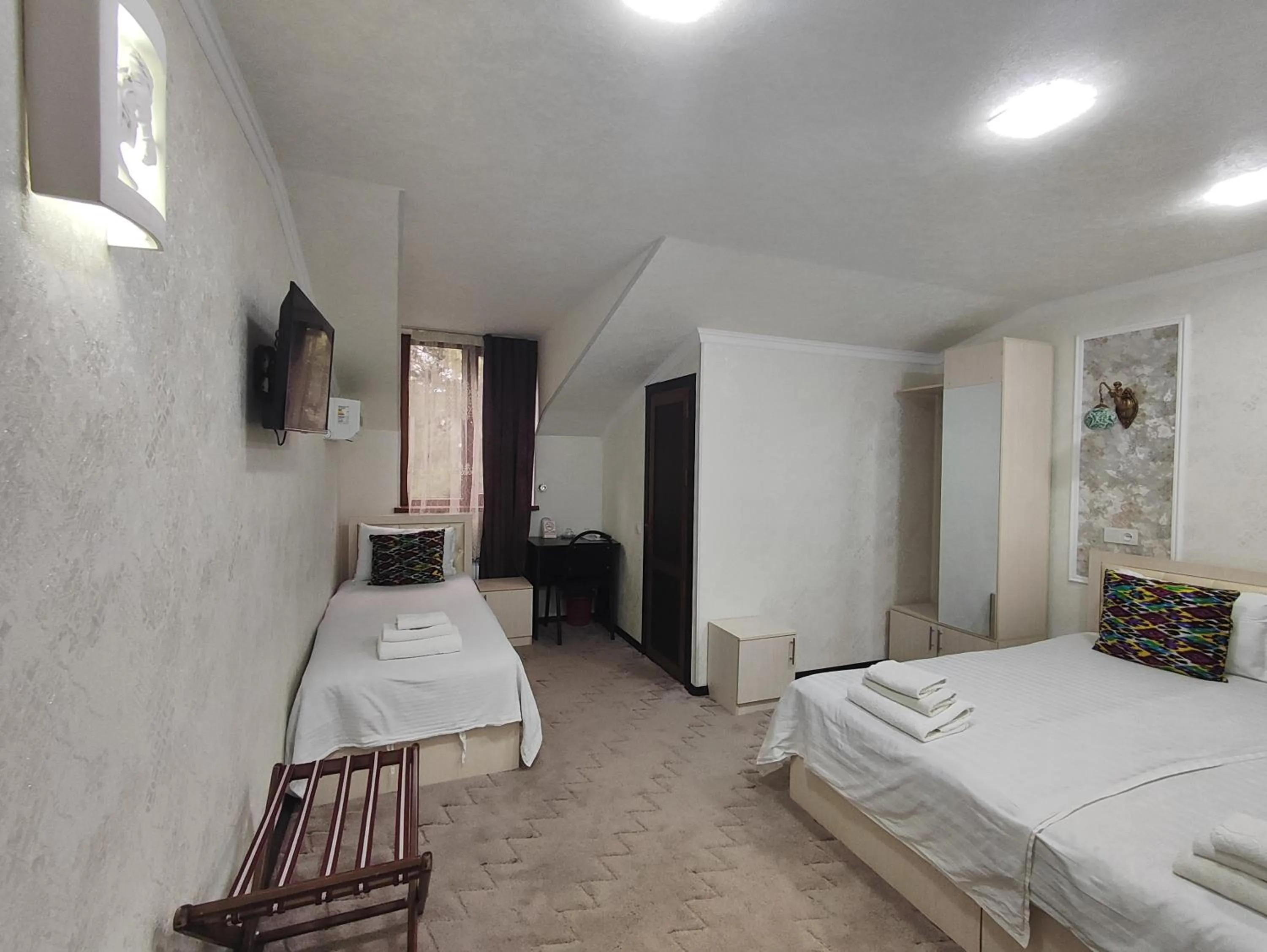 Bed in Hotel Suzani Samarkand