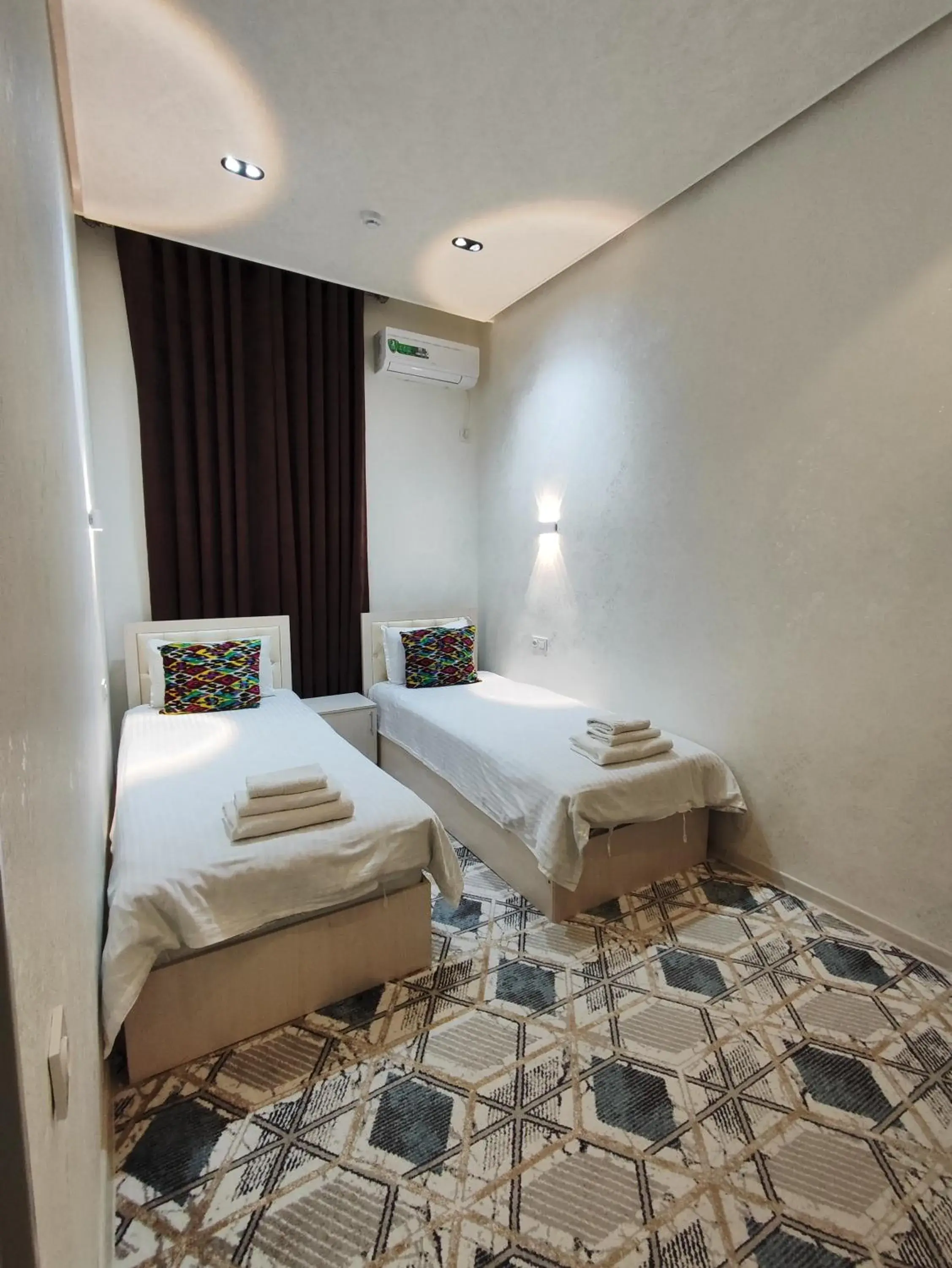 Double or Twin Room with City View in Hotel Suzani Samarkand Double or Twin Room with City View in Hotel Suzani Samarkand
