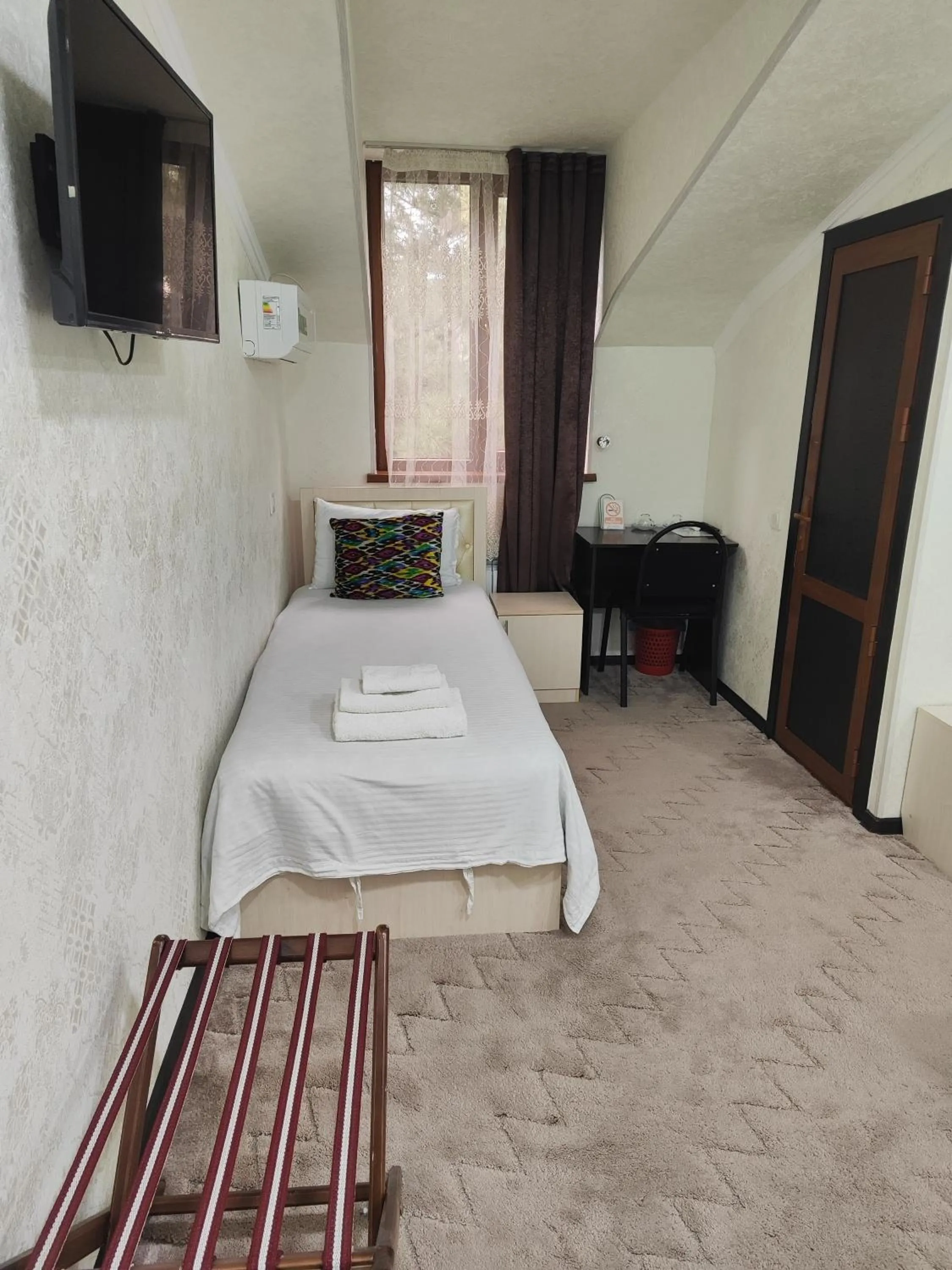 Bed in Hotel Suzani Samarkand