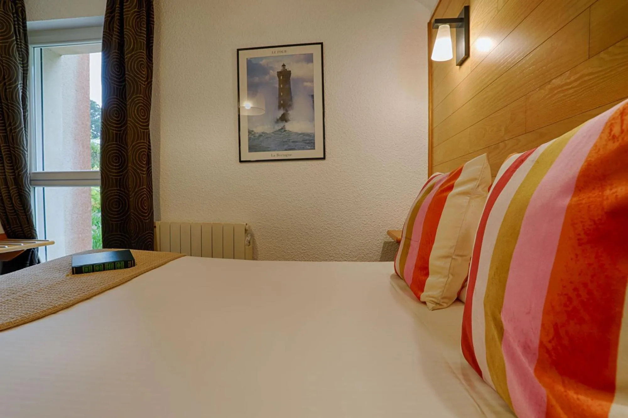 Photo of the whole room, Bed in Hotel Le Branhoc - Brit Hotel Auray